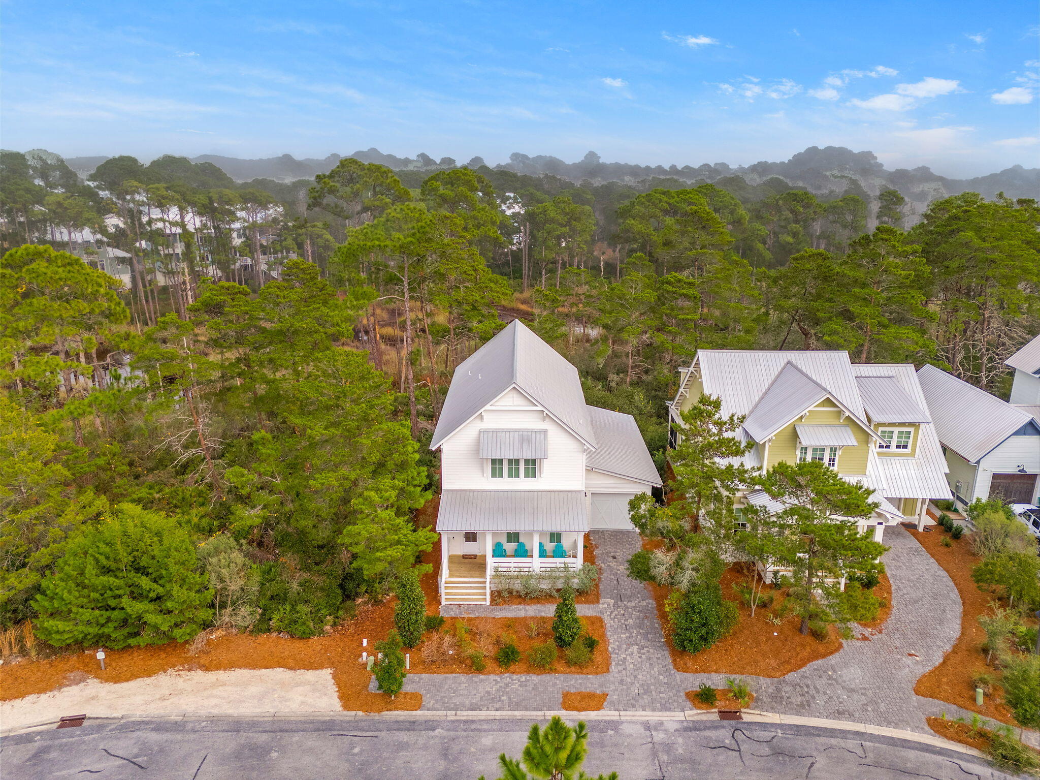 LAKESIDE AT BLUE MOUNTAIN BEACH - Residential