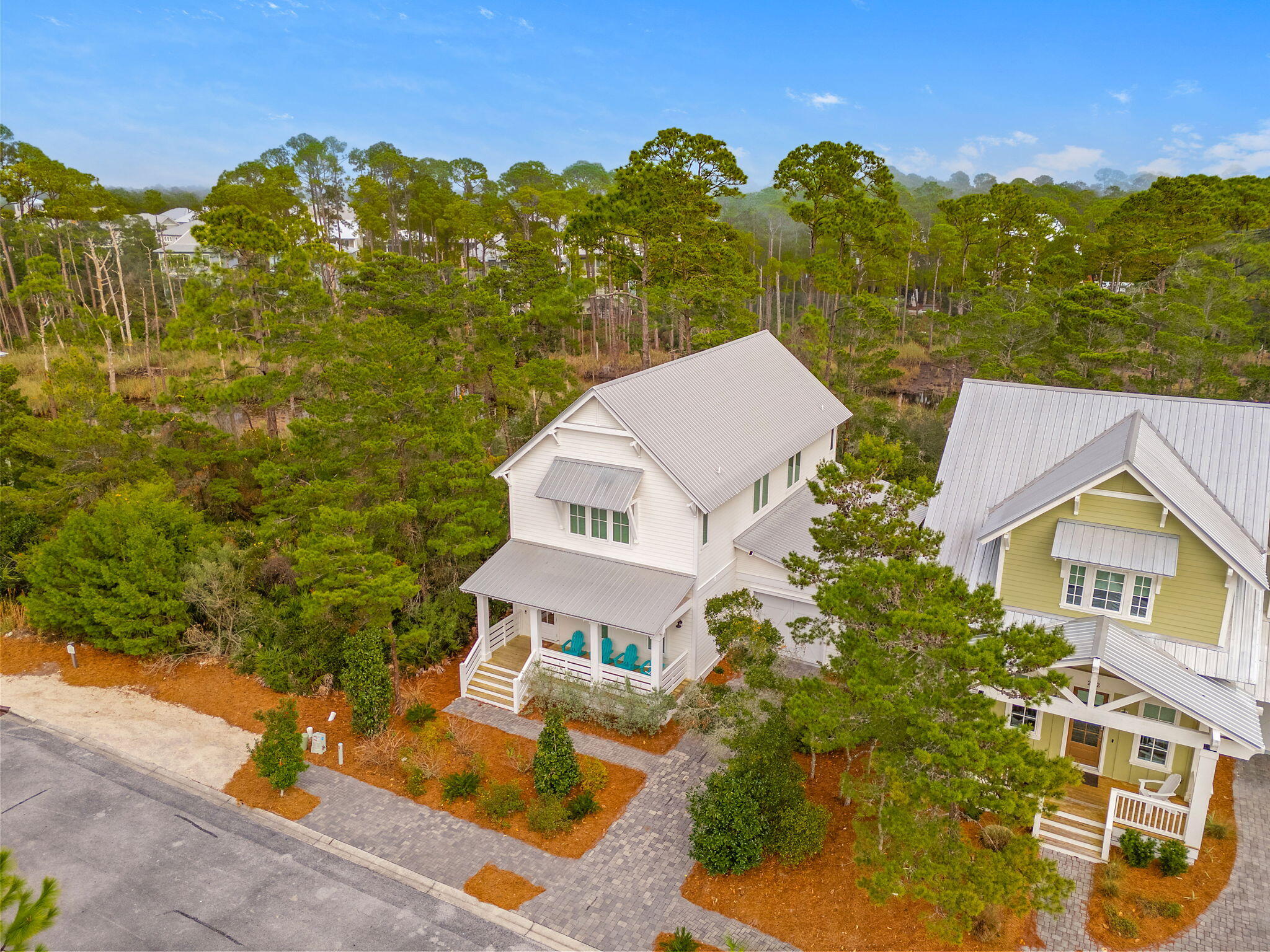 LAKESIDE AT BLUE MOUNTAIN BEACH - Residential