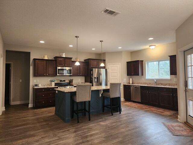 Nature Lake - Residential Lease