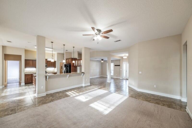 THE MEADOWS - Residential