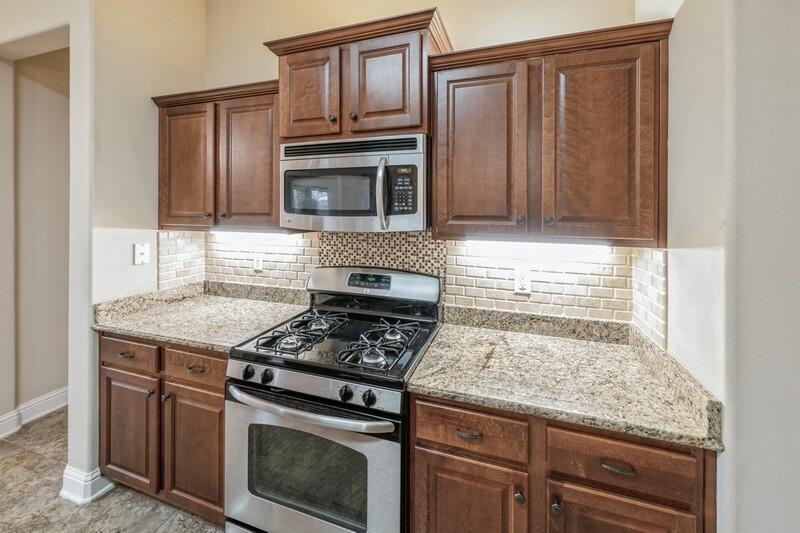 THE MEADOWS - Residential