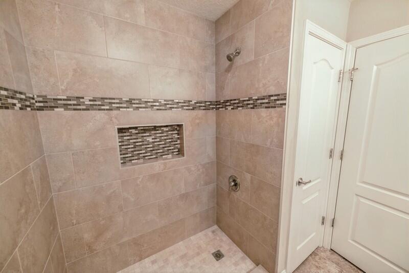 THE MEADOWS - Residential