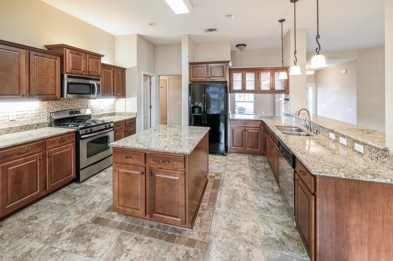 THE MEADOWS - Residential