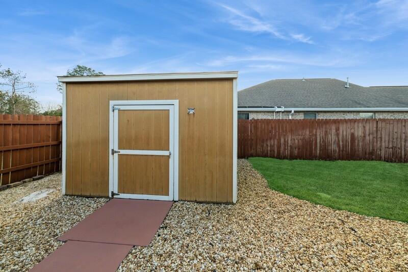 THE MEADOWS - Residential