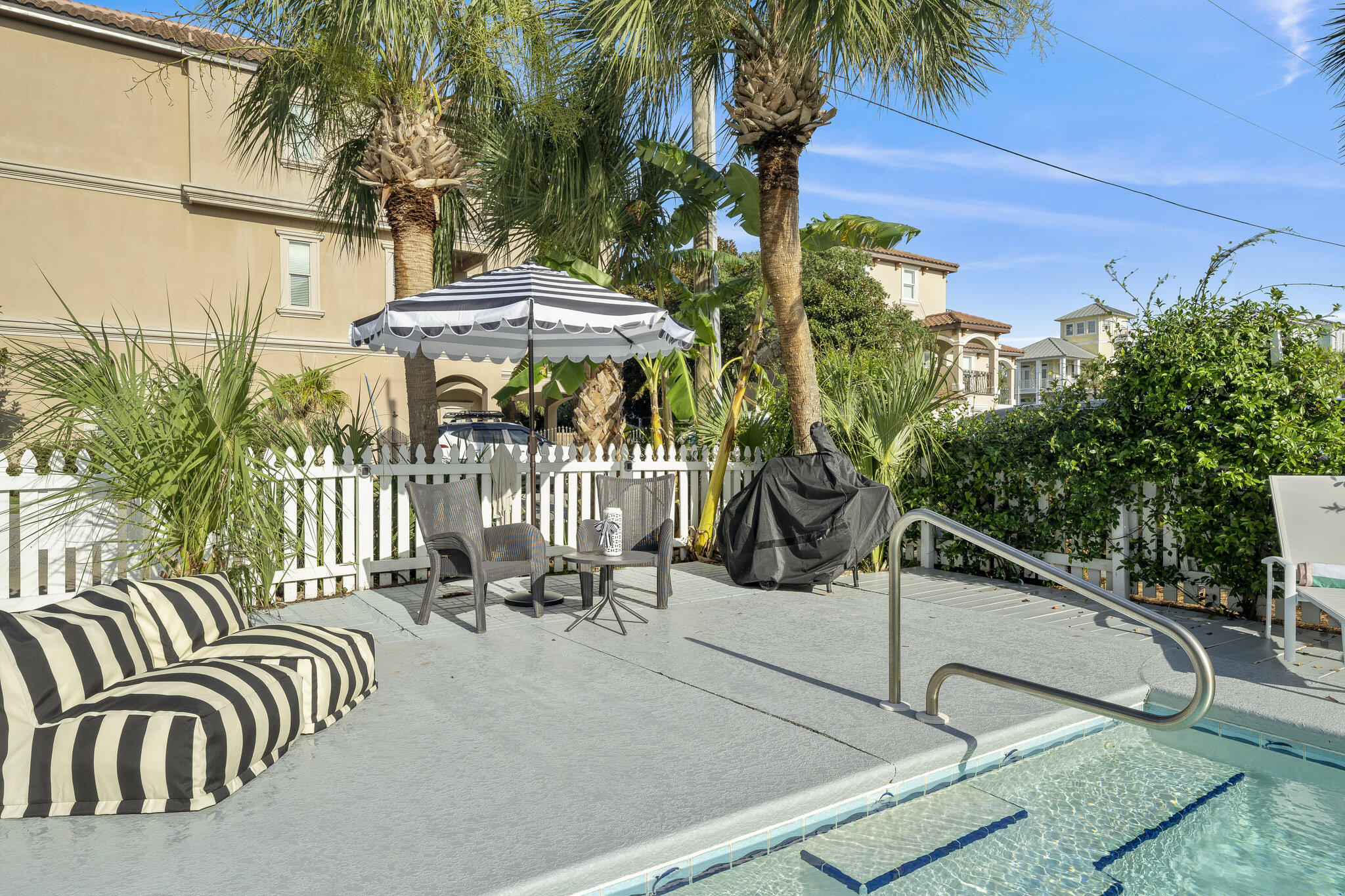 FRANGISTA BEACH - Residential