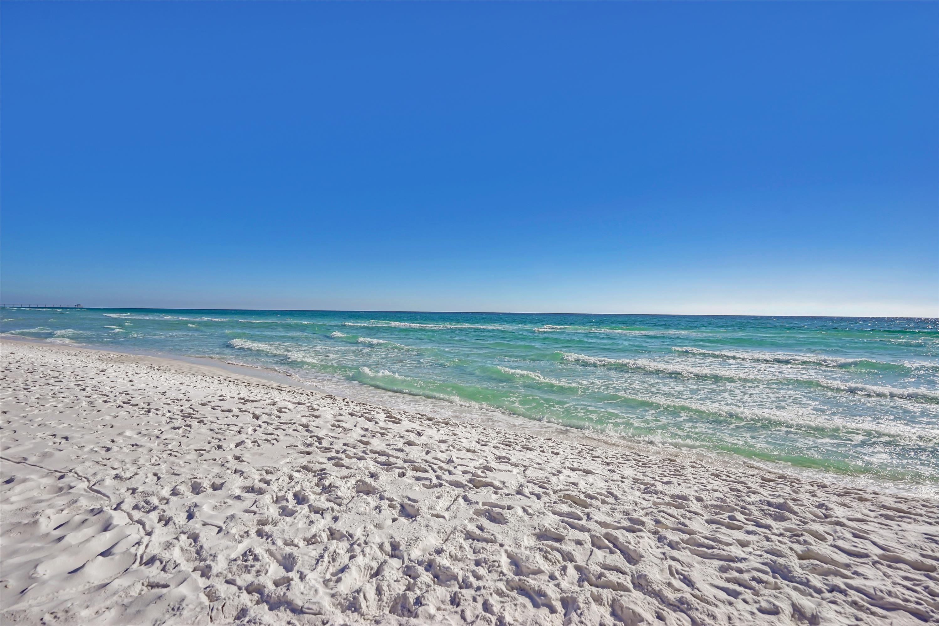 SURF DWELLER CONDO - Residential