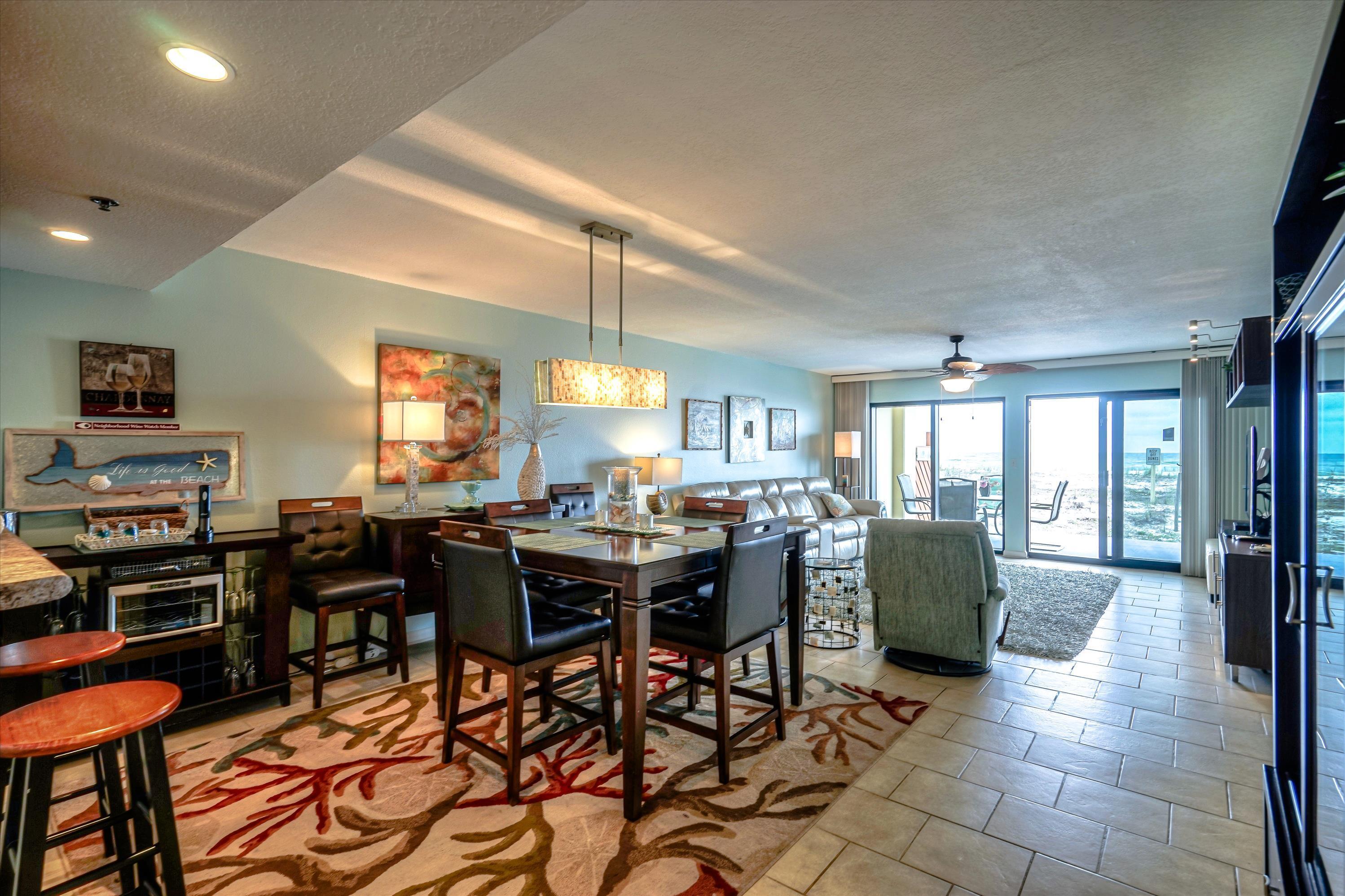 SURF DWELLER CONDO - Residential