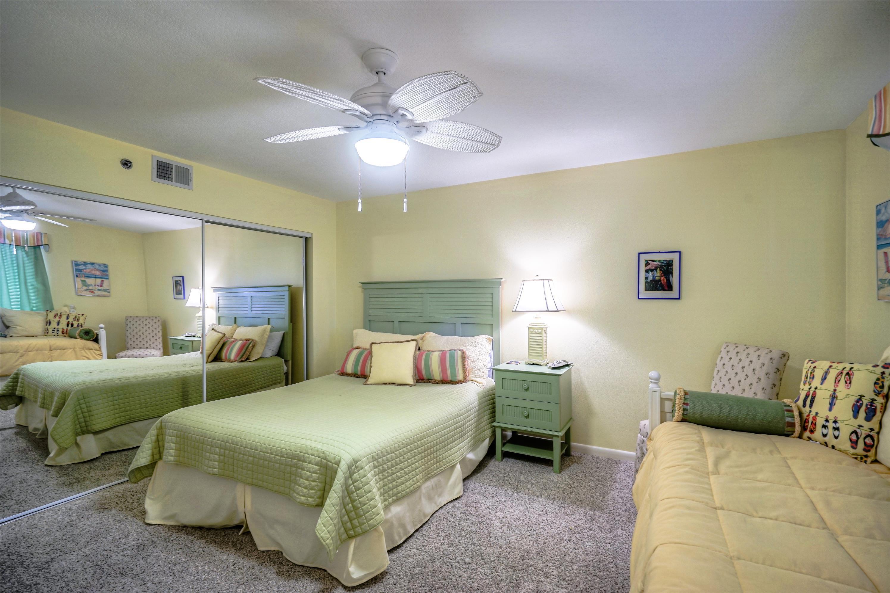 SURF DWELLER CONDO - Residential