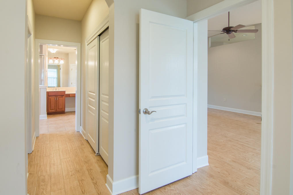 CHARDONNAY ESTATES - Residential