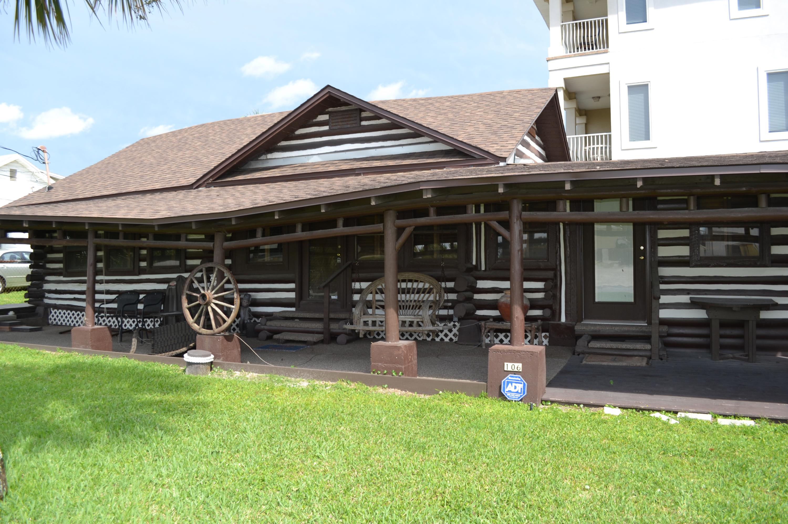 LAGUNA BEACH - Residential