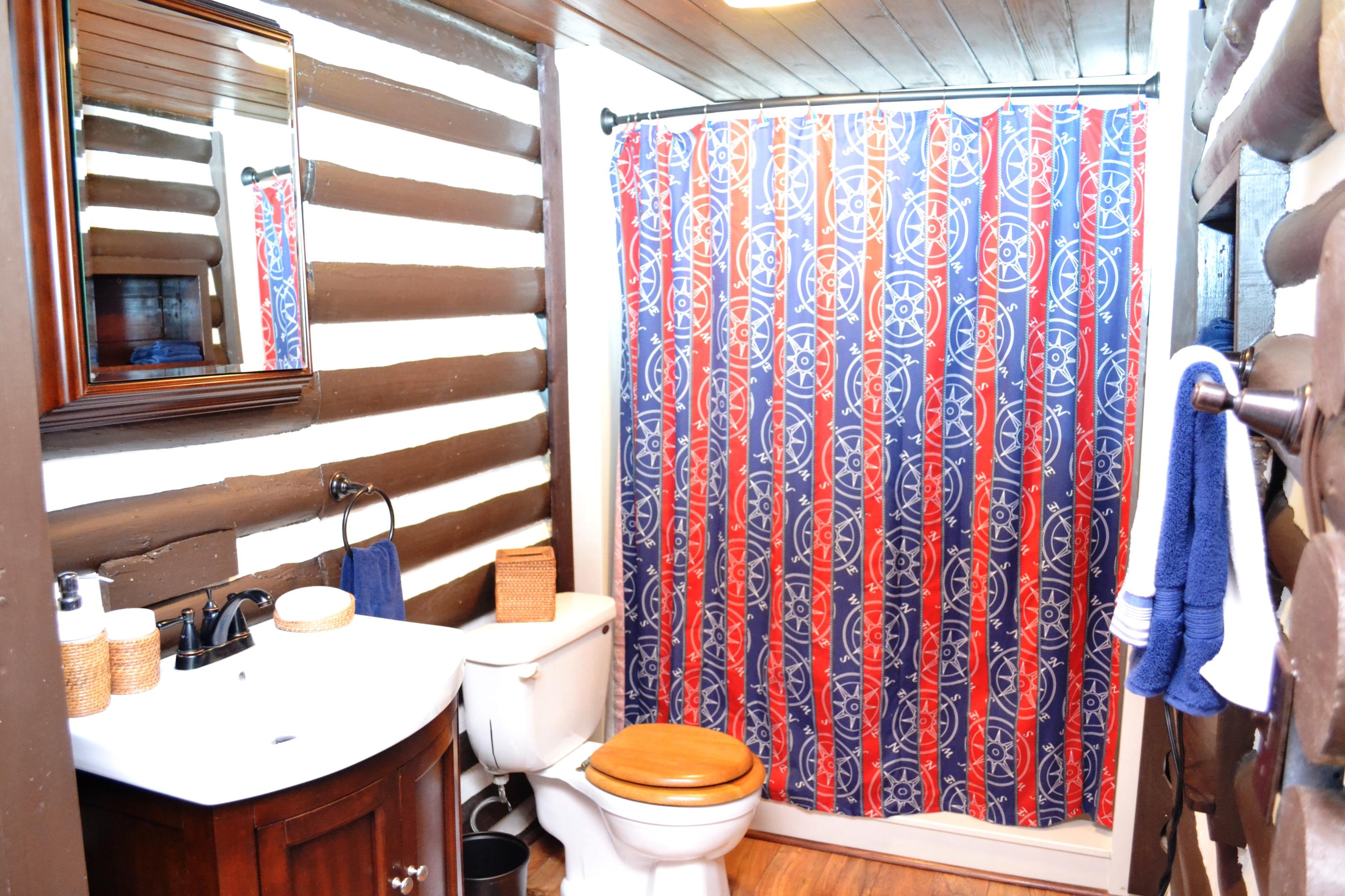 LAGUNA BEACH - Residential