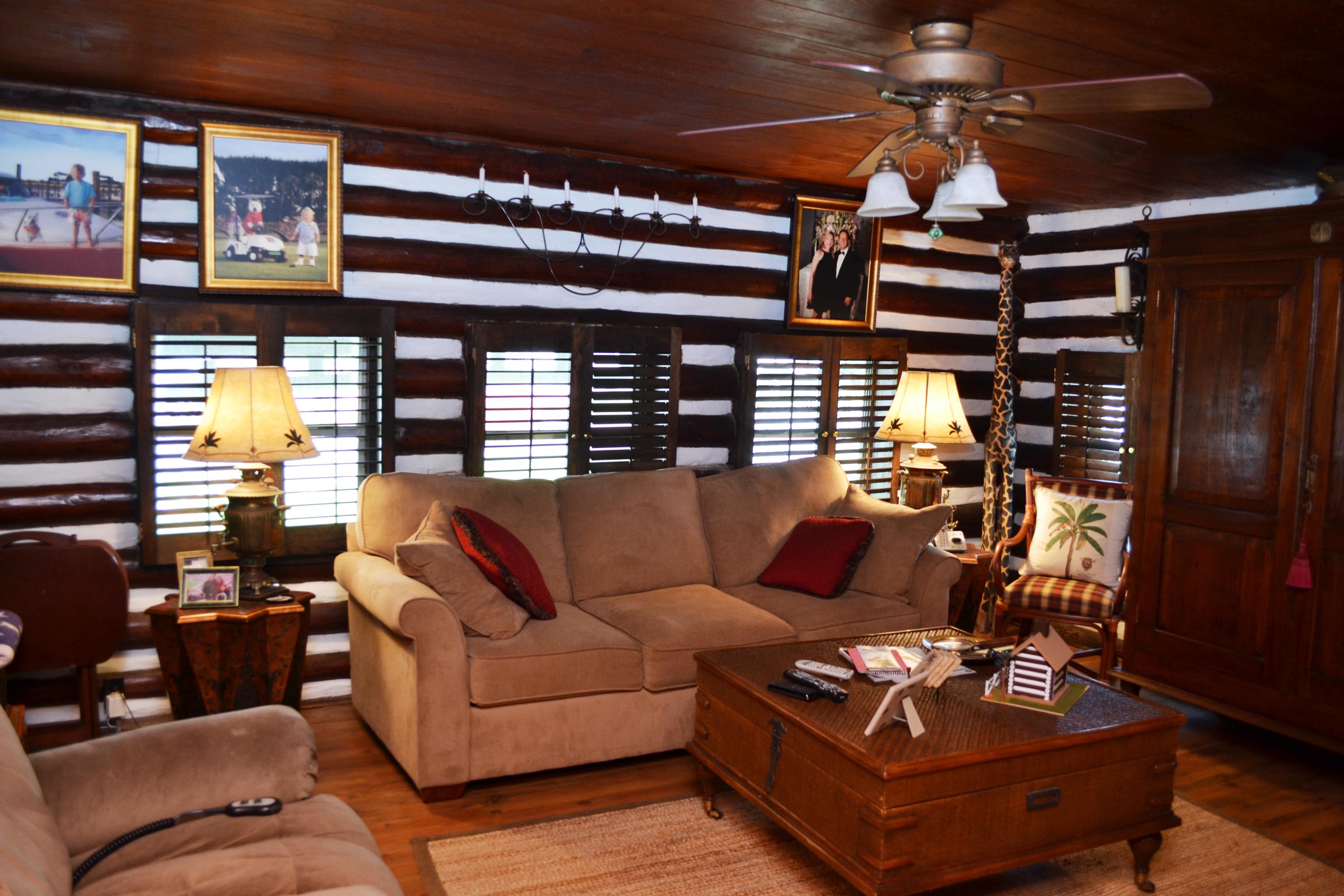 LAGUNA BEACH - Residential