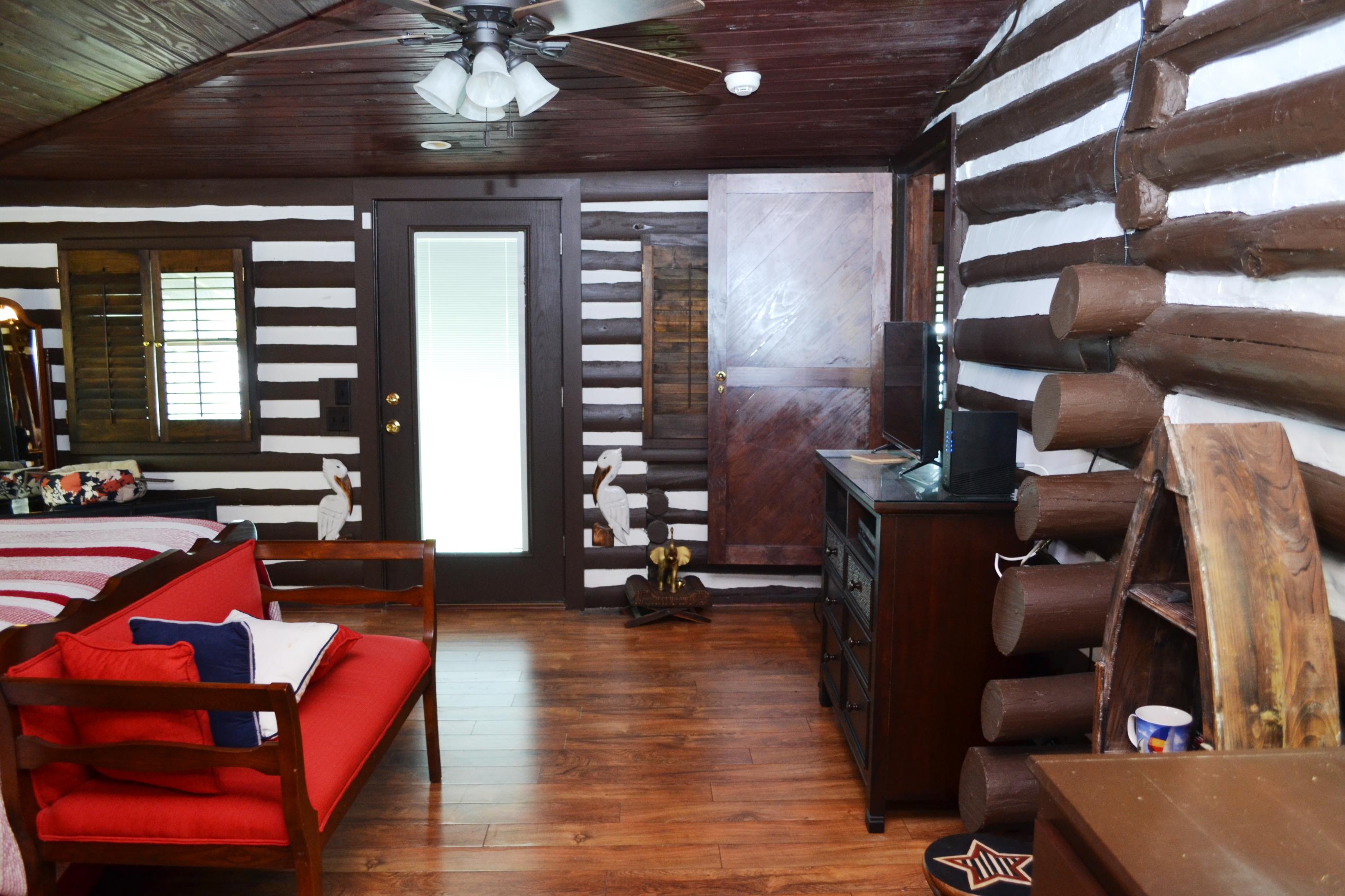 LAGUNA BEACH - Residential