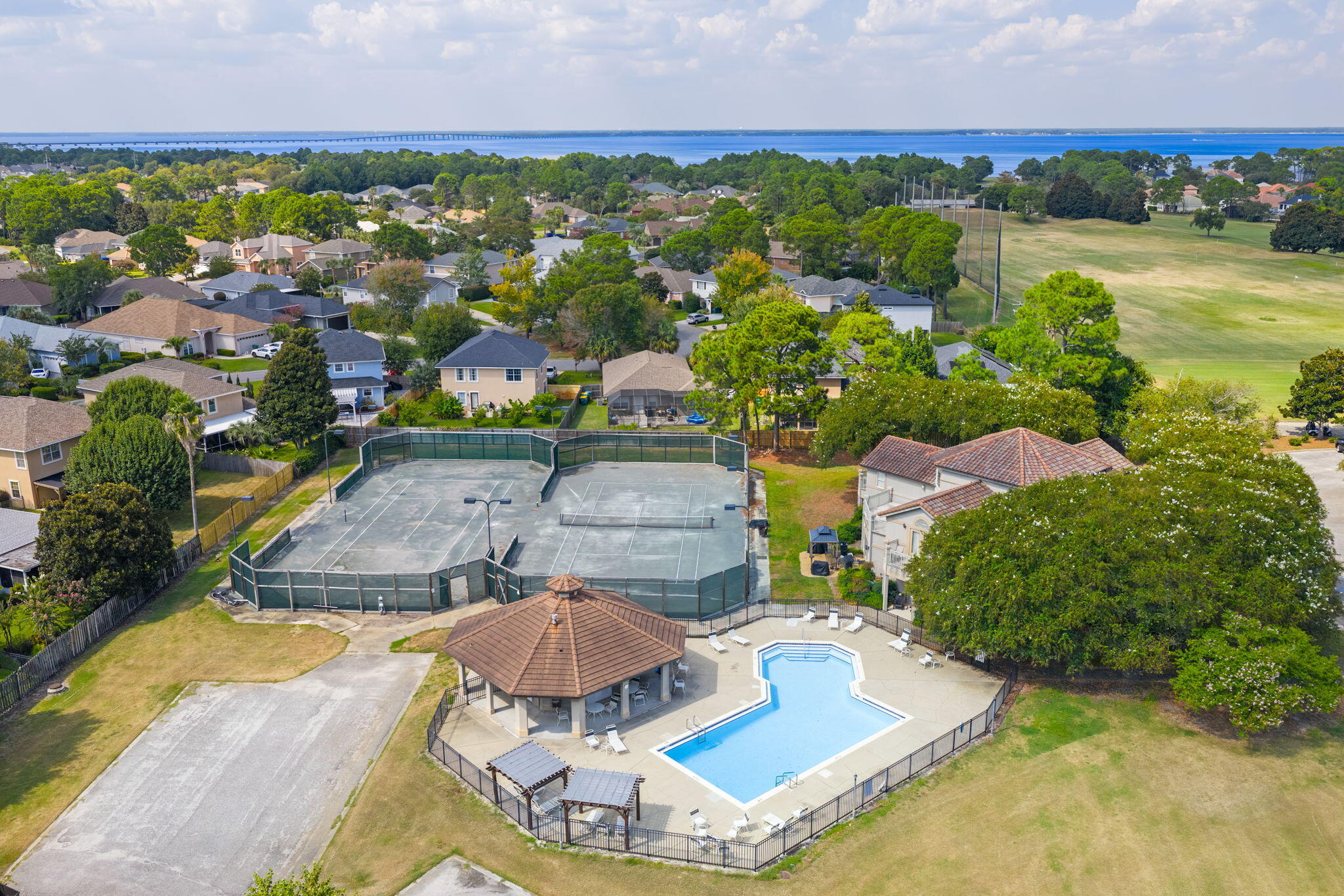 EMERALD BAY PH 1-B - Residential