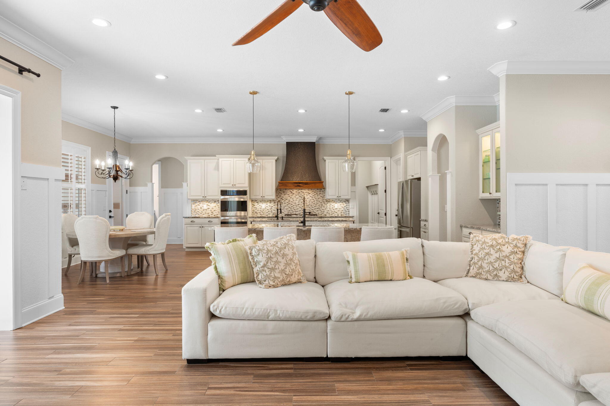 EMERALD BAY PH 1-B - Residential