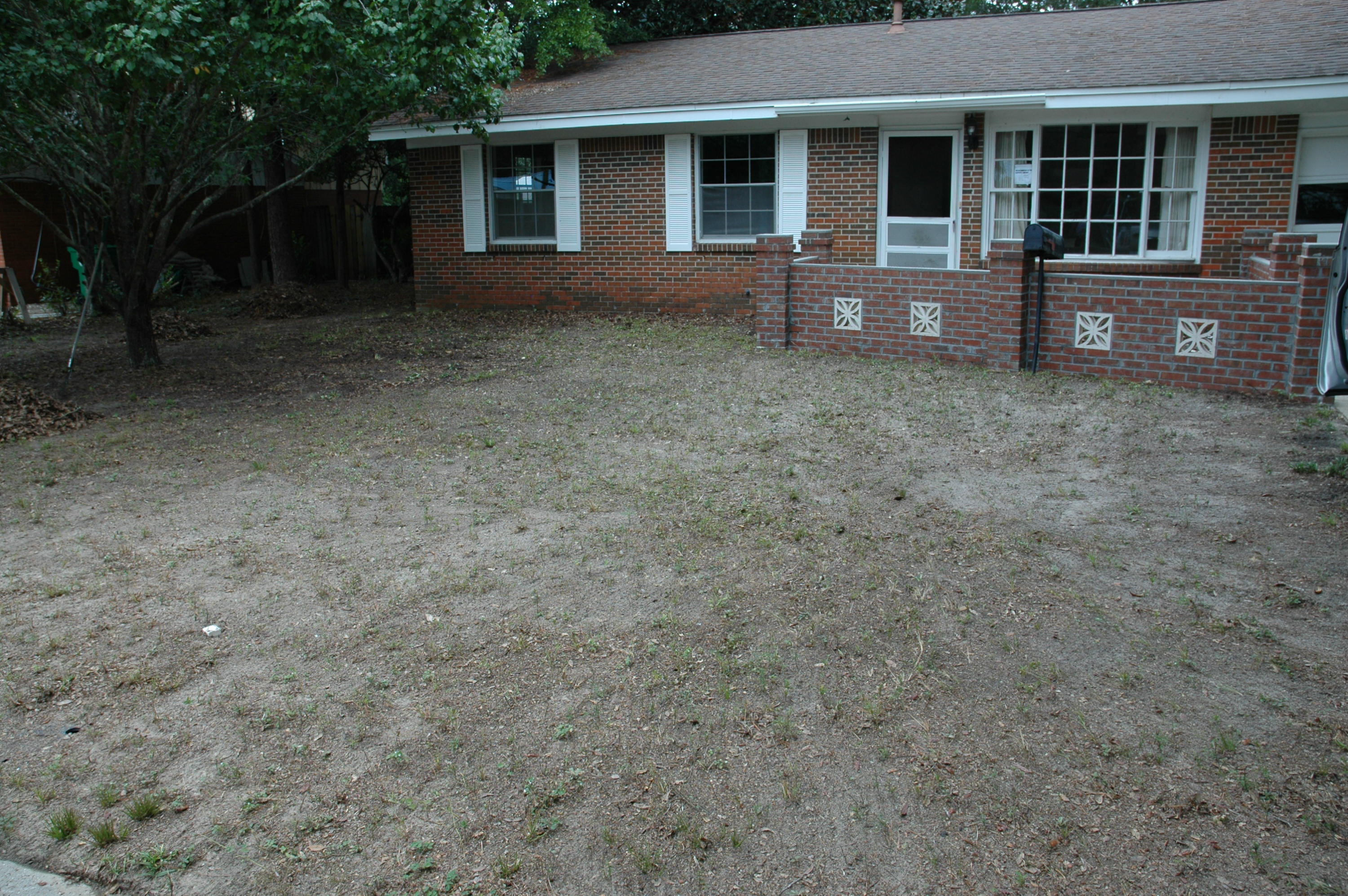 CAROL ANNE MANOR - Residential