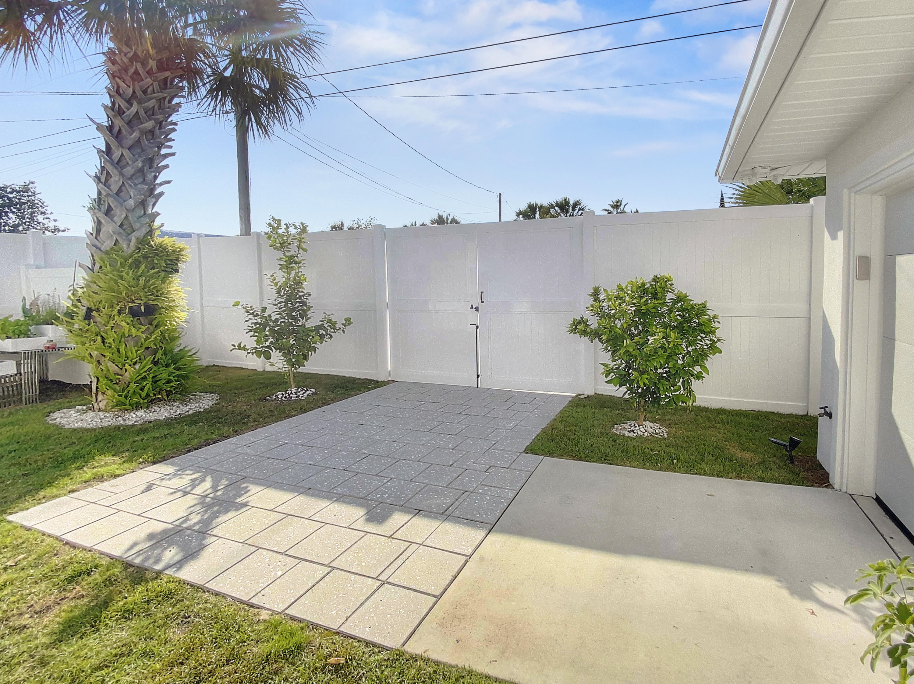 Bid-A-Wee Beach 1st Add - Residential