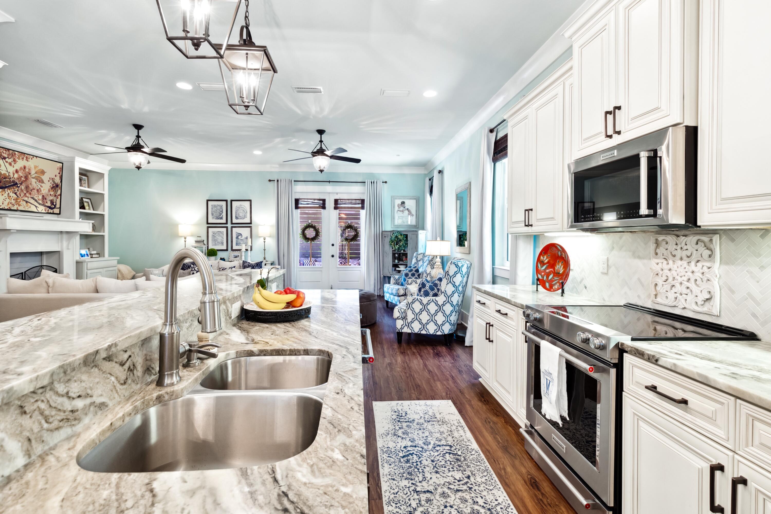 BOTANY BAYOU - Residential