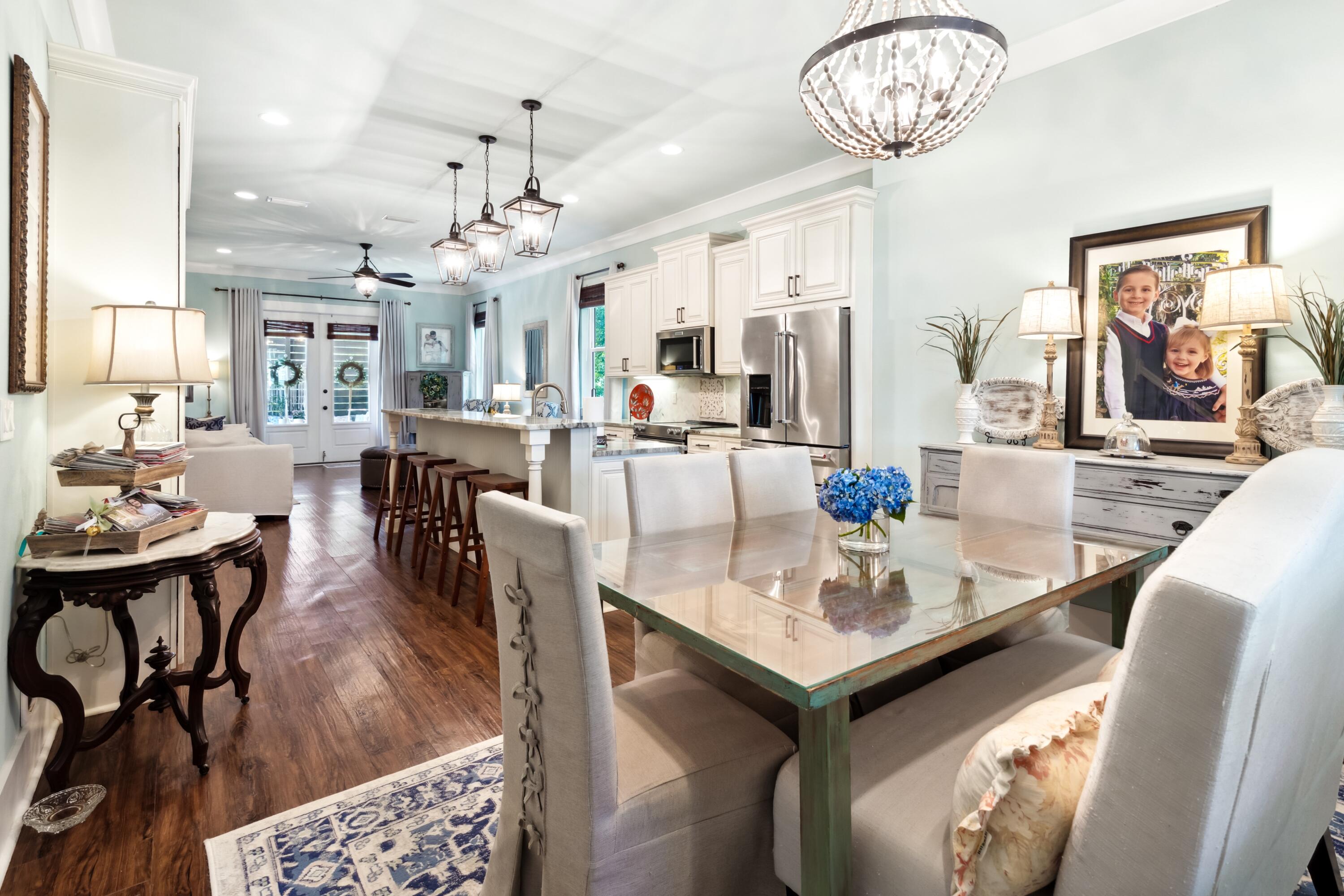 BOTANY BAYOU - Residential