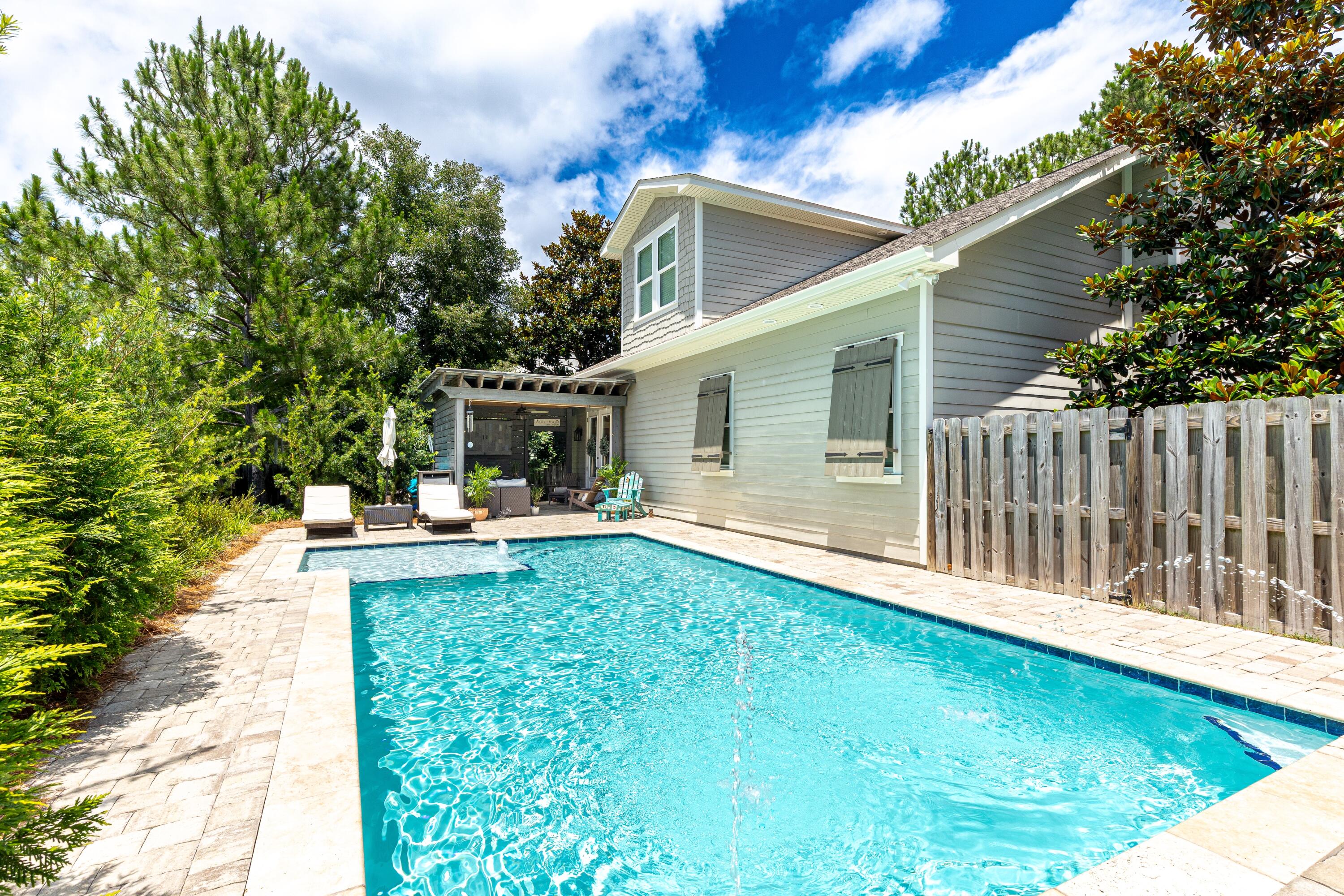 BOTANY BAYOU - Residential