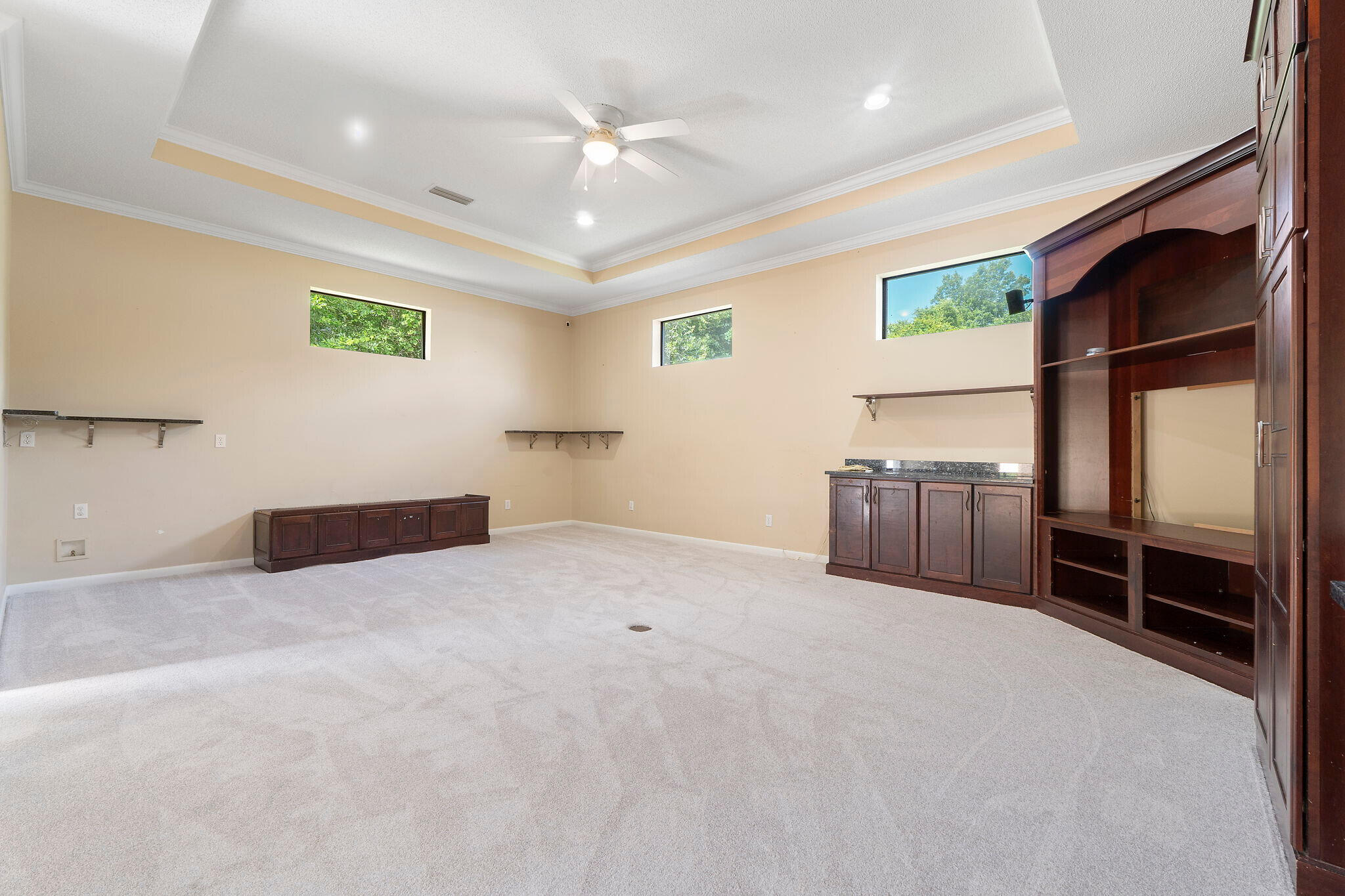 LONGWOOD PINES S/D - Residential