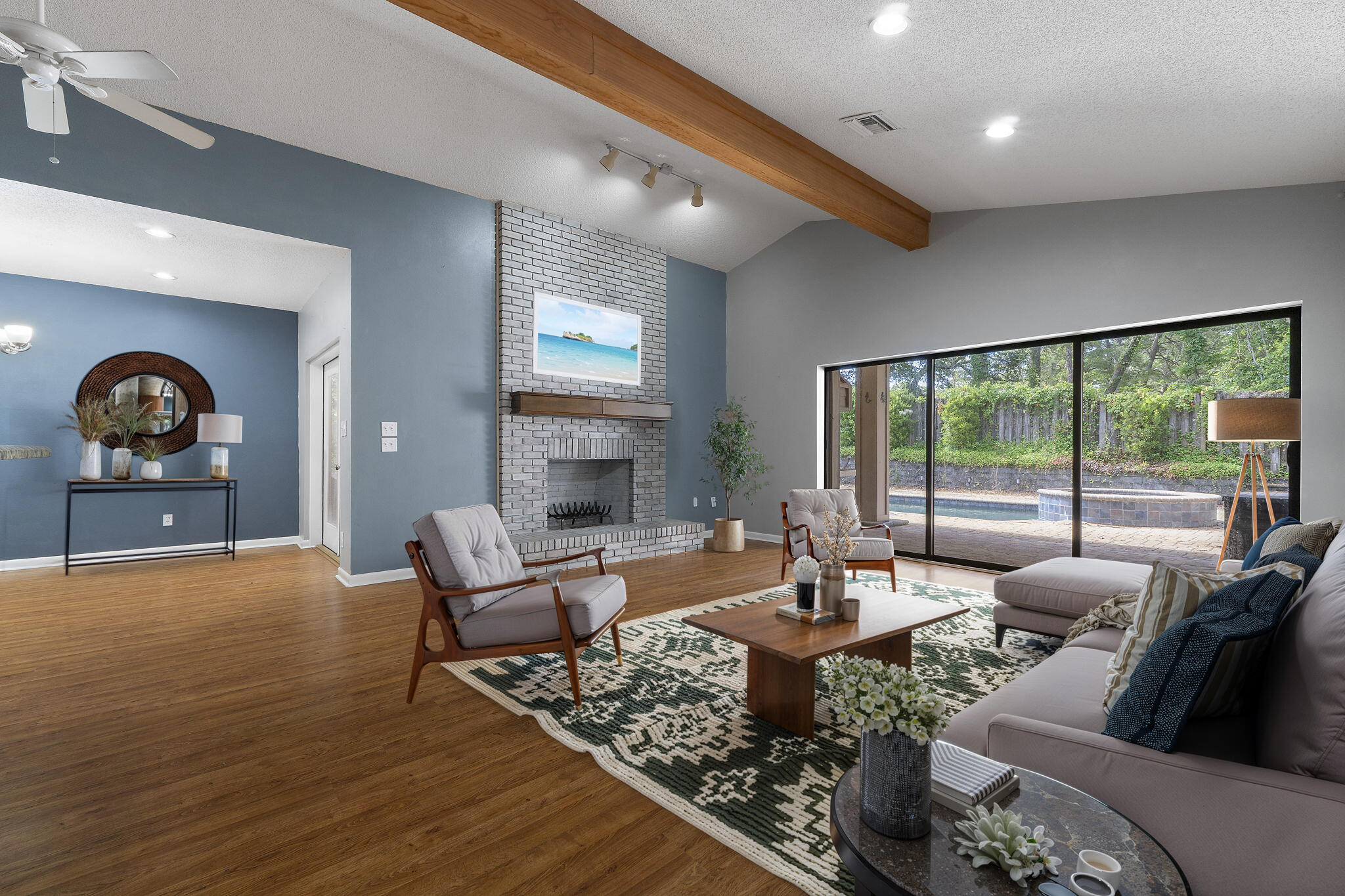 LONGWOOD PINES S/D - Residential