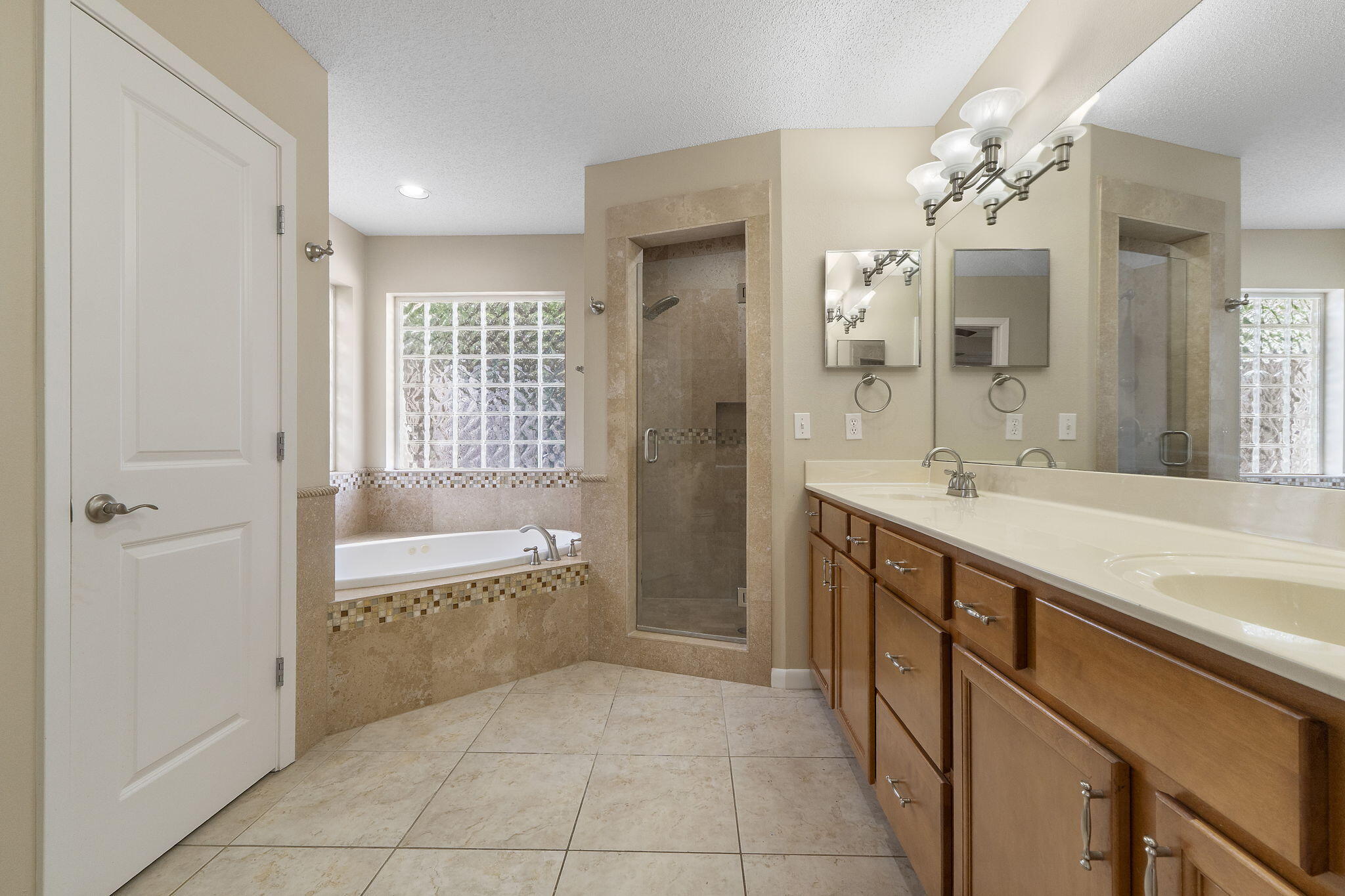 LONGWOOD PINES S/D - Residential