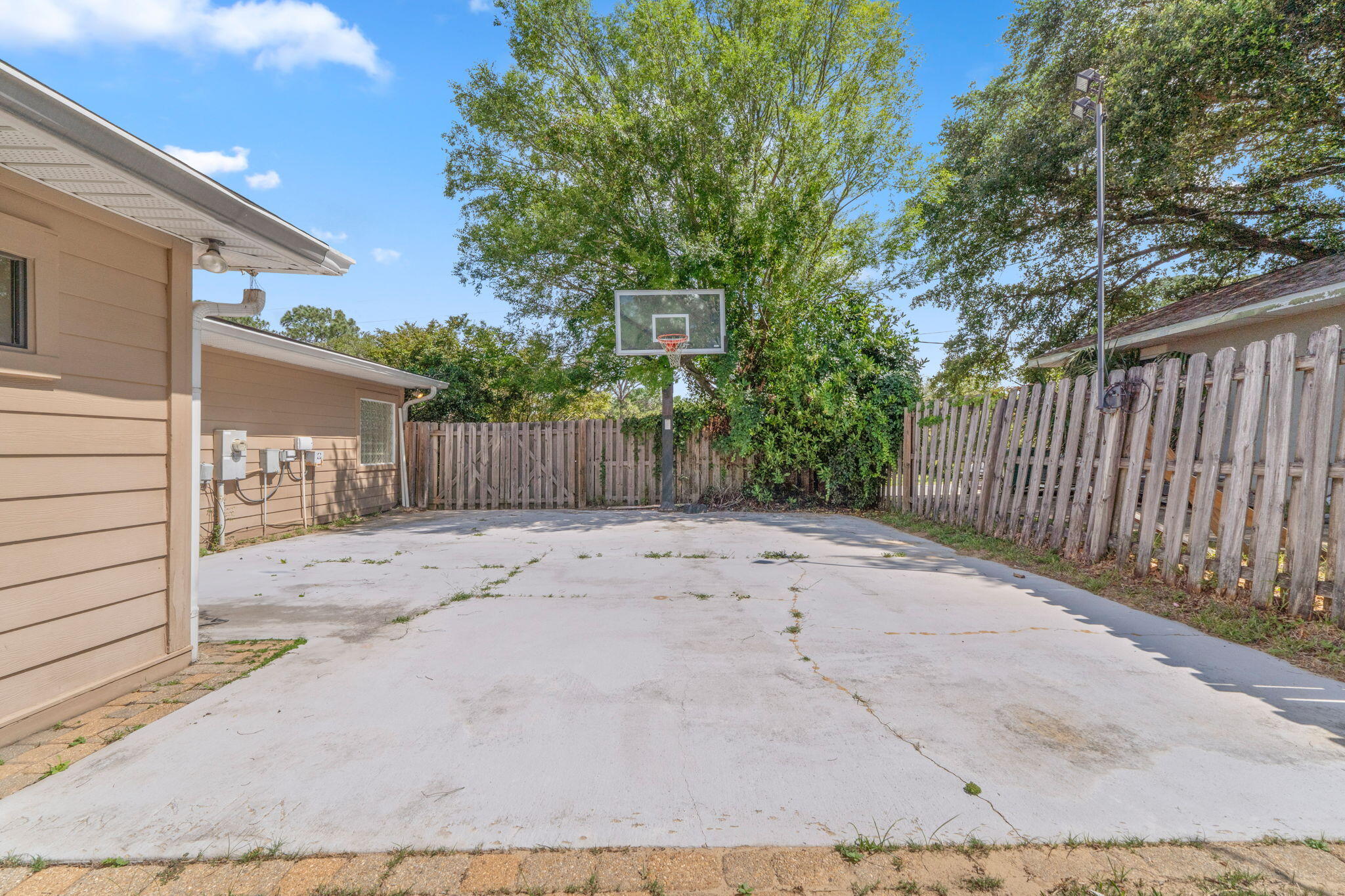 LONGWOOD PINES S/D - Residential