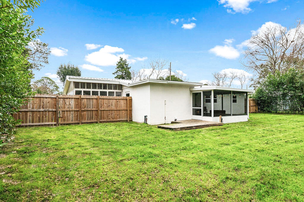 BRYN MAWR PARK - Residential