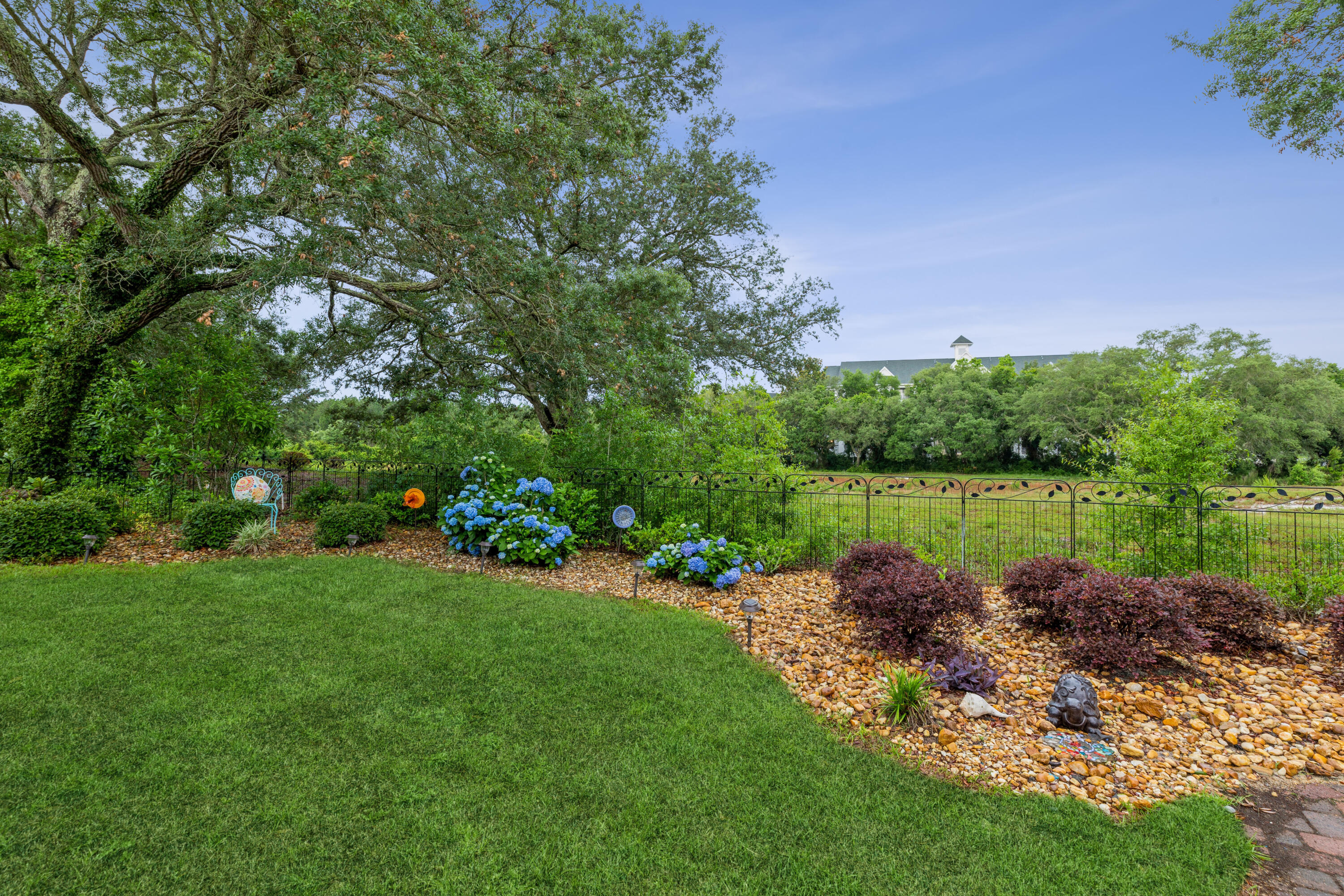 FAIRWAY OAKS AT MAGNOLIA PLANTATION LOT 9 - Residential