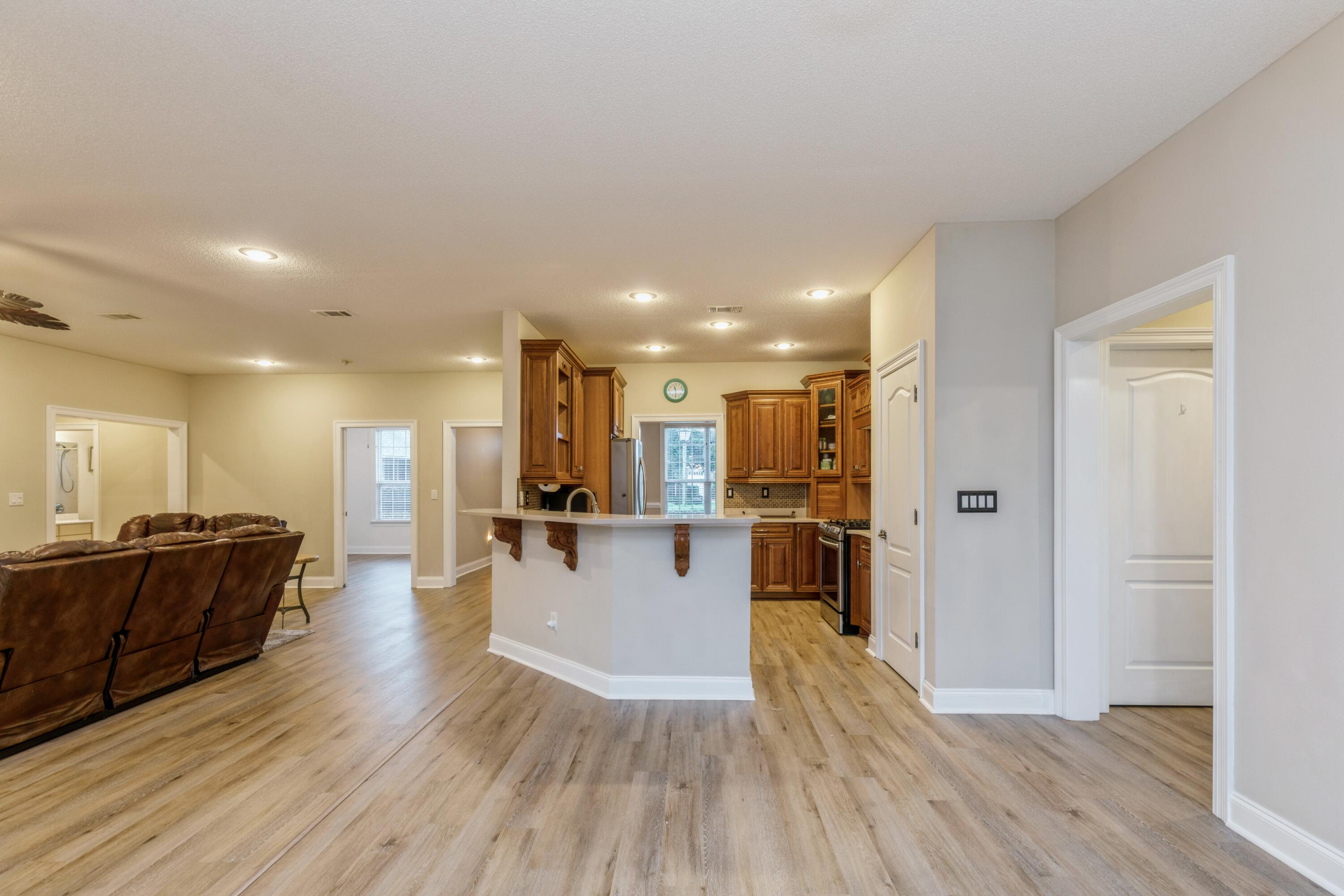 FAIRWAY OAKS AT MAGNOLIA PLANTATION LOT 9 - Residential