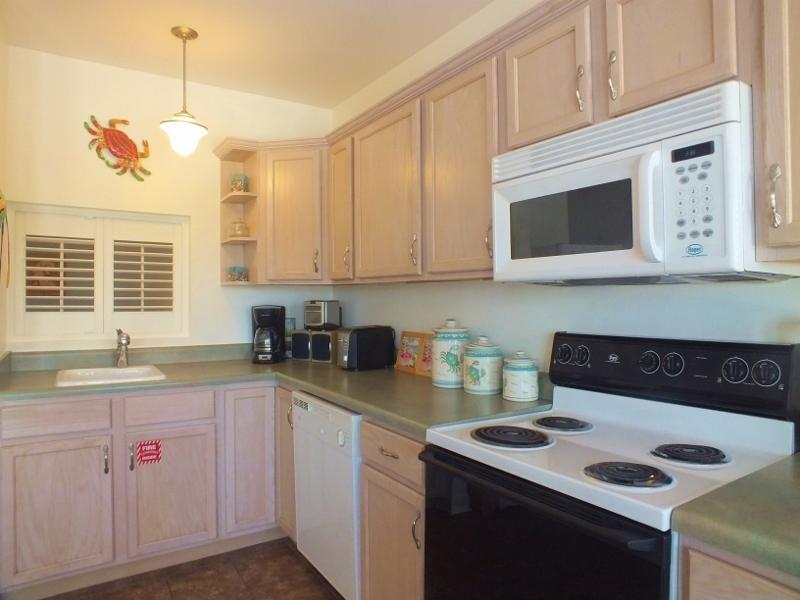 INN AT GULF PLACE - Residential