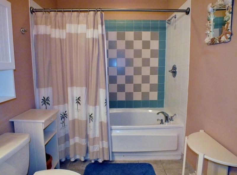 INN AT GULF PLACE - Residential