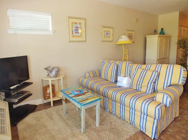 INN AT GULF PLACE - Residential