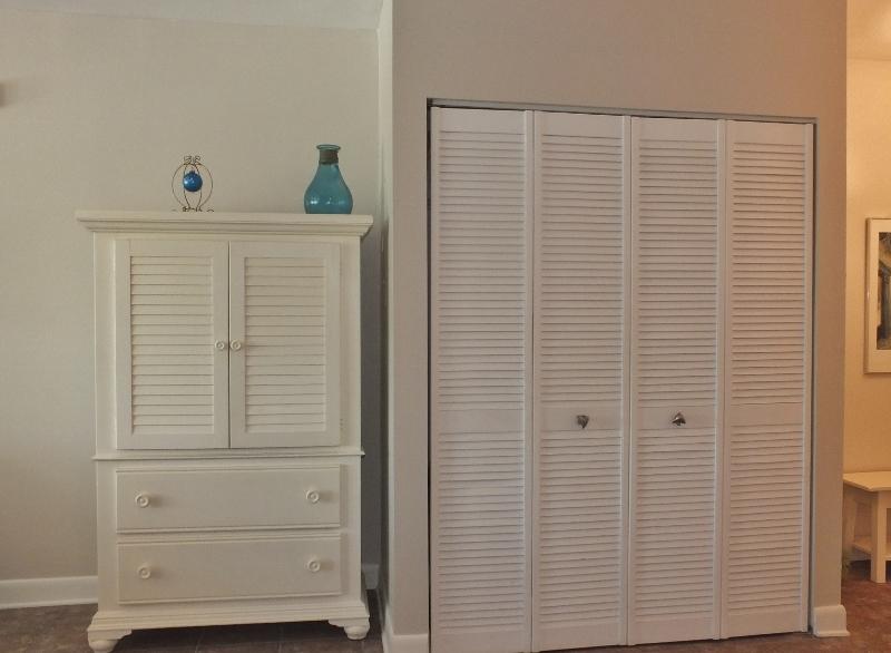 INN AT GULF PLACE - Residential