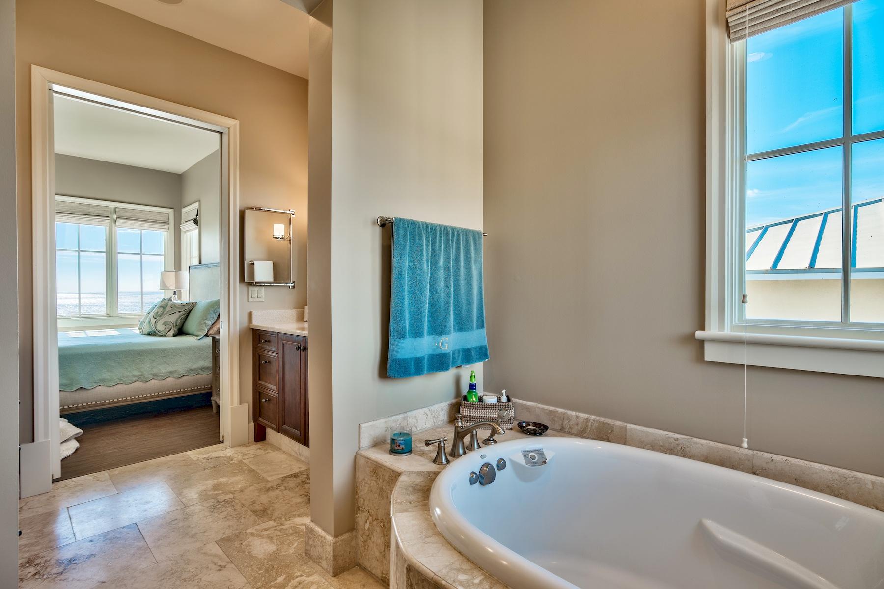 TRE VISTE - Residential