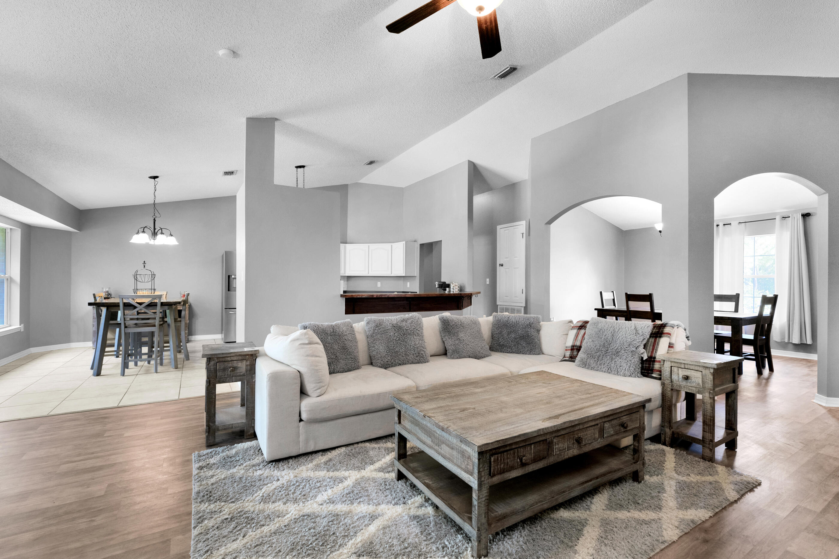 HOLLEY BY THE SEA - Residential