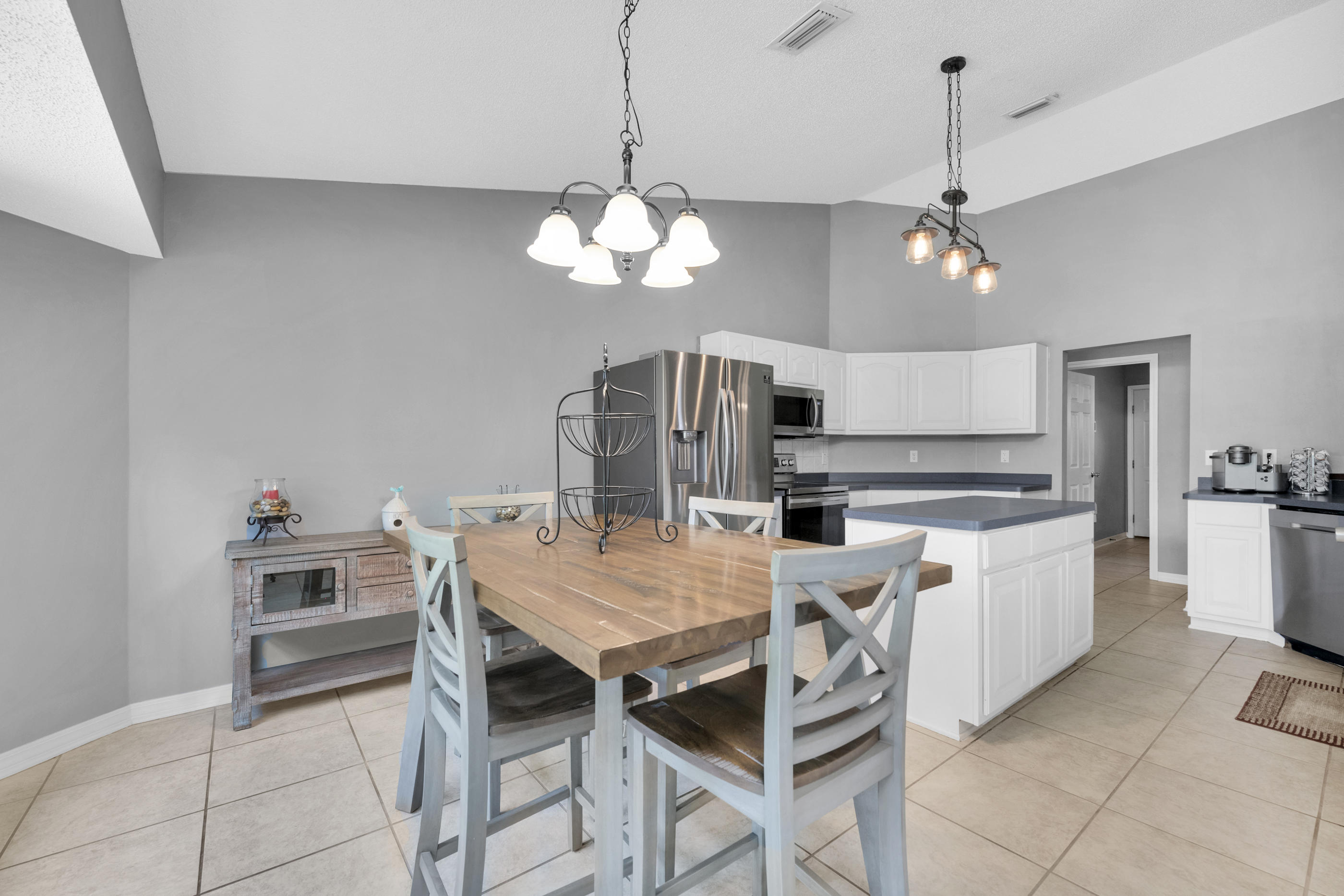 HOLLEY BY THE SEA - Residential