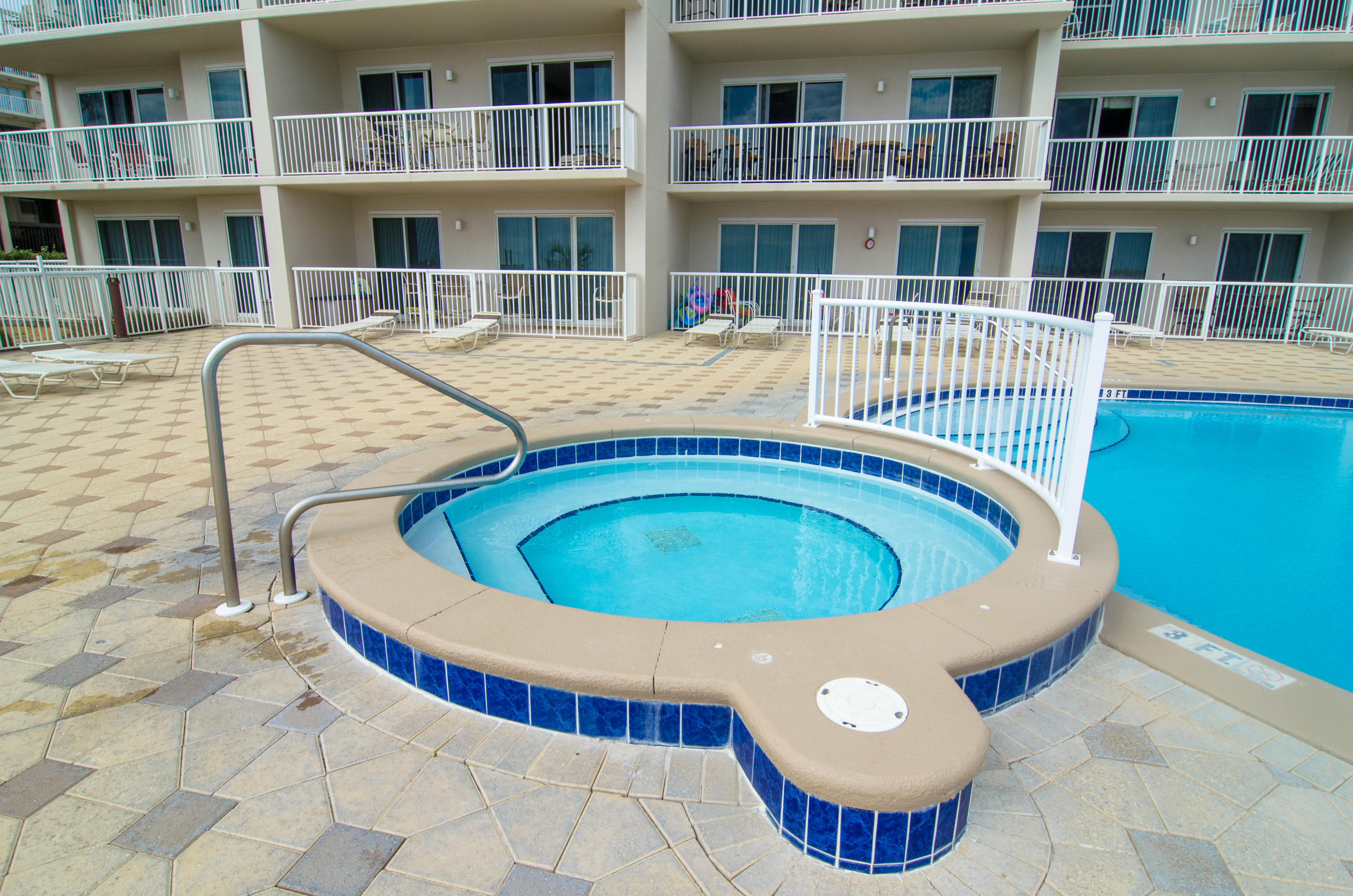 SUMMER PLACE - Residential