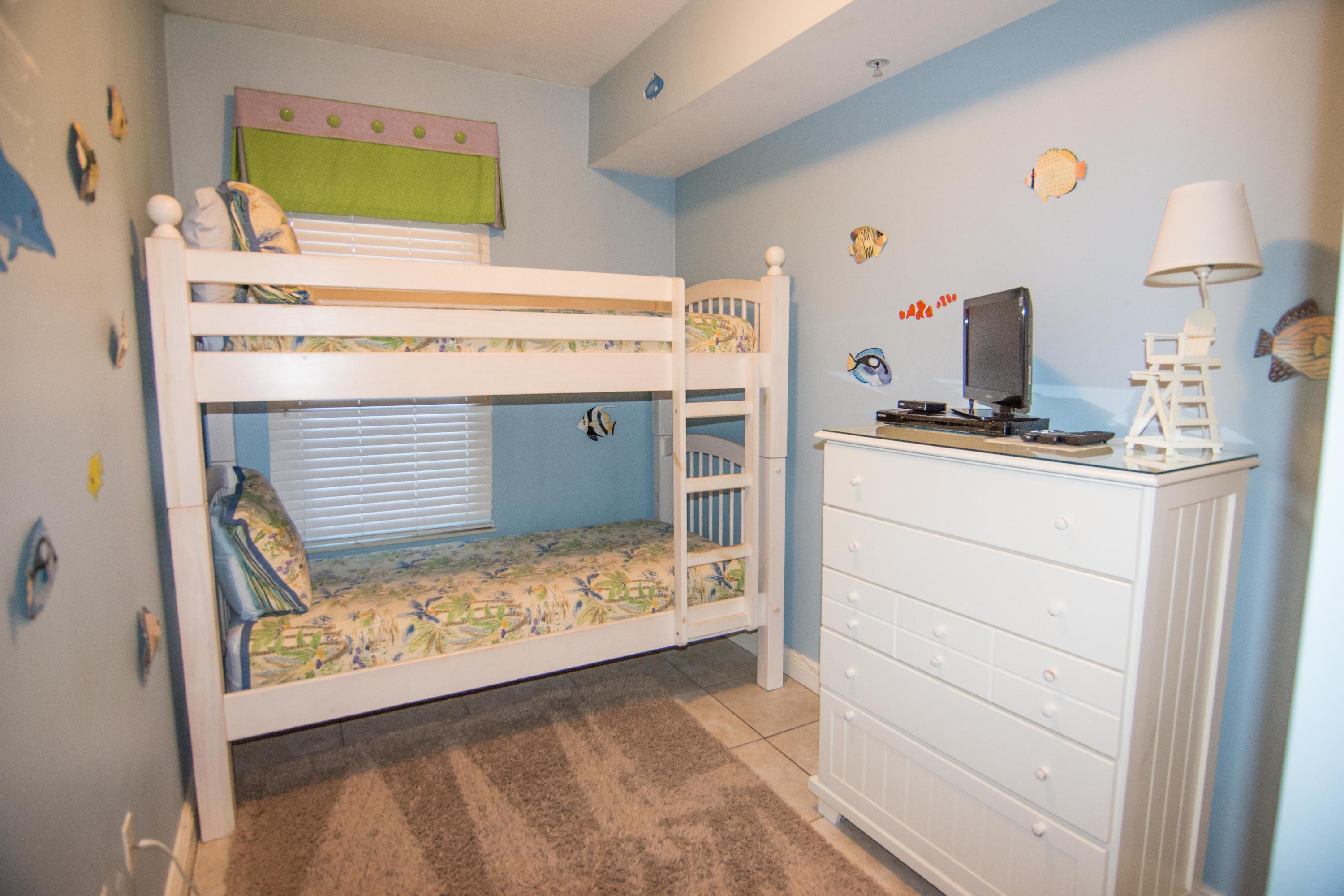 SUMMER PLACE - Residential