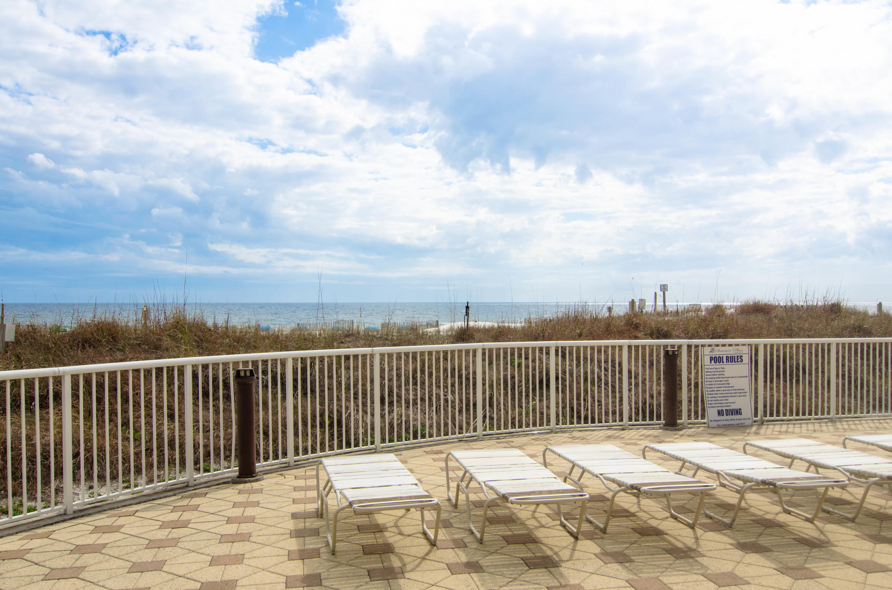 SUMMER PLACE - Residential