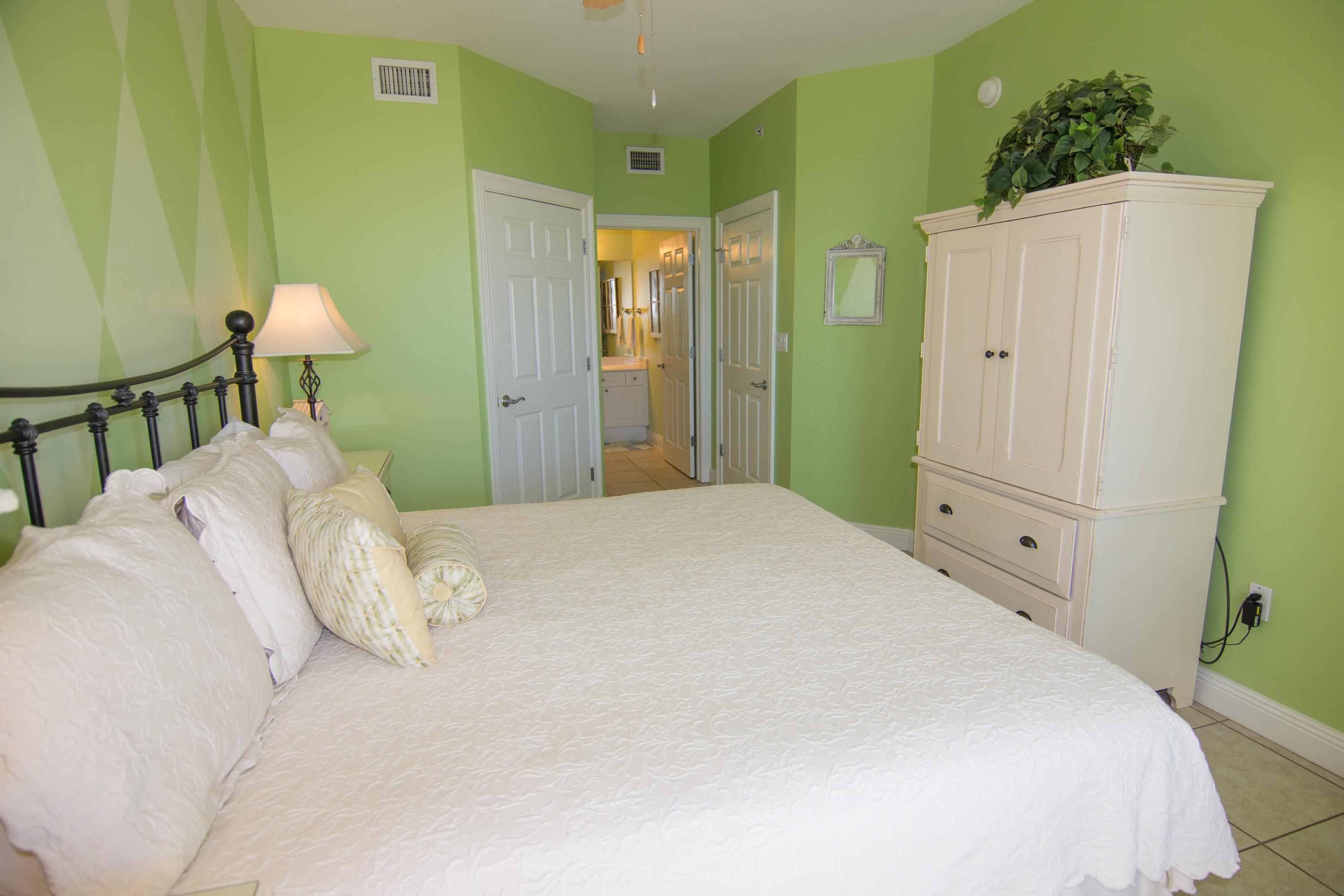 SUMMER PLACE - Residential