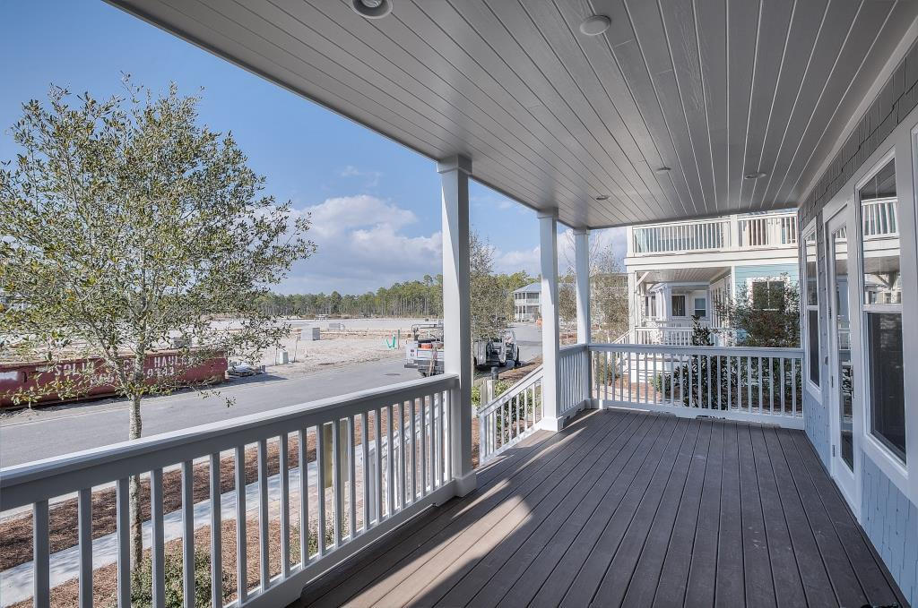 NATUREWALK AT SEAGROVE - Residential