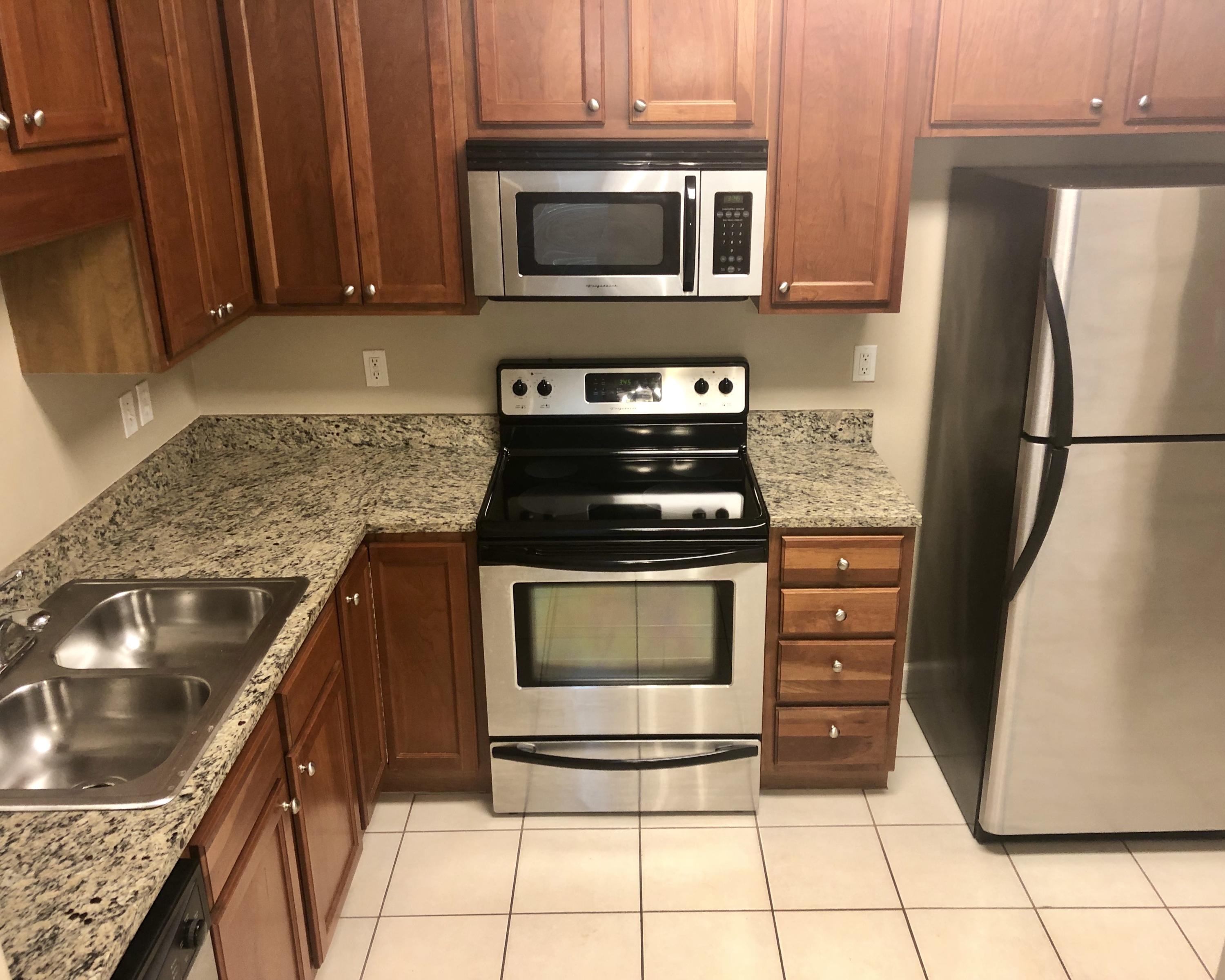 CARONDOLET T/H - Residential