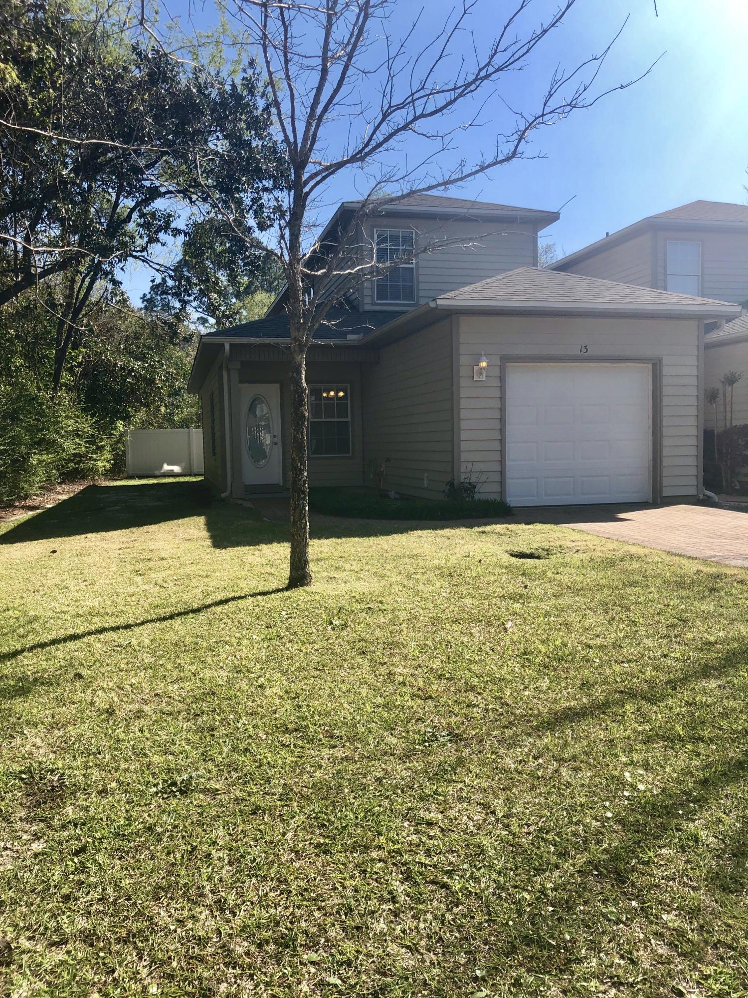 CARONDOLET T/H - Residential