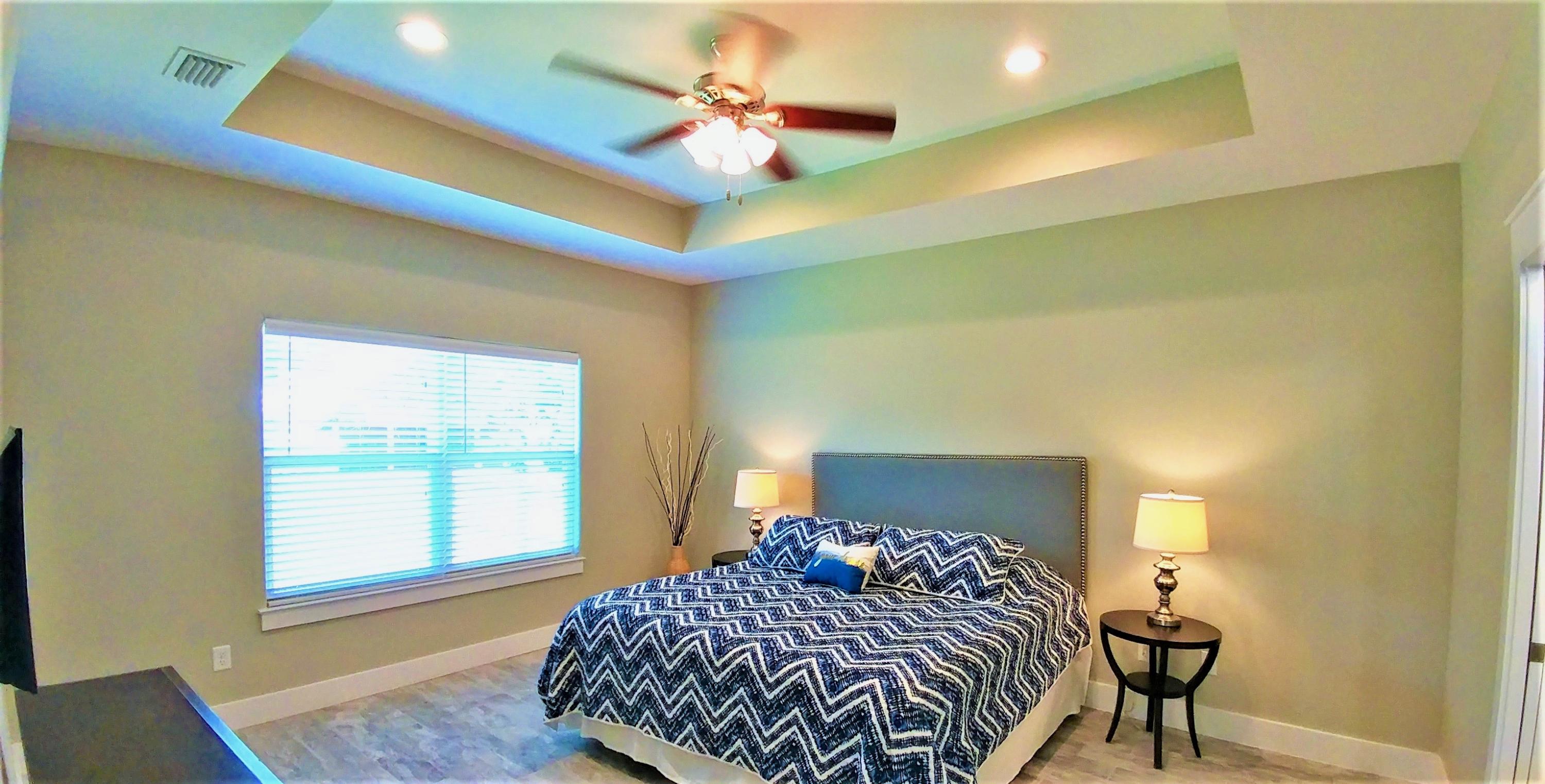 RIVIERA BEACH - Residential