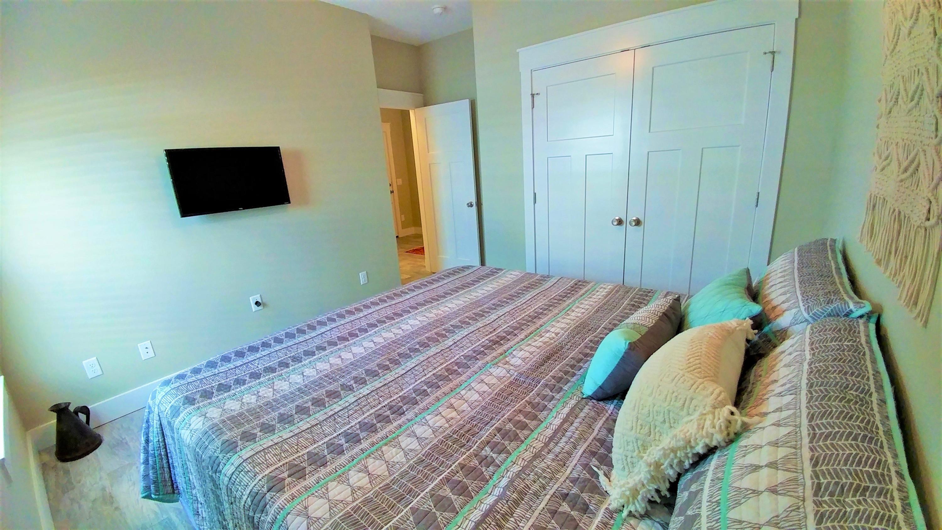 RIVIERA BEACH - Residential