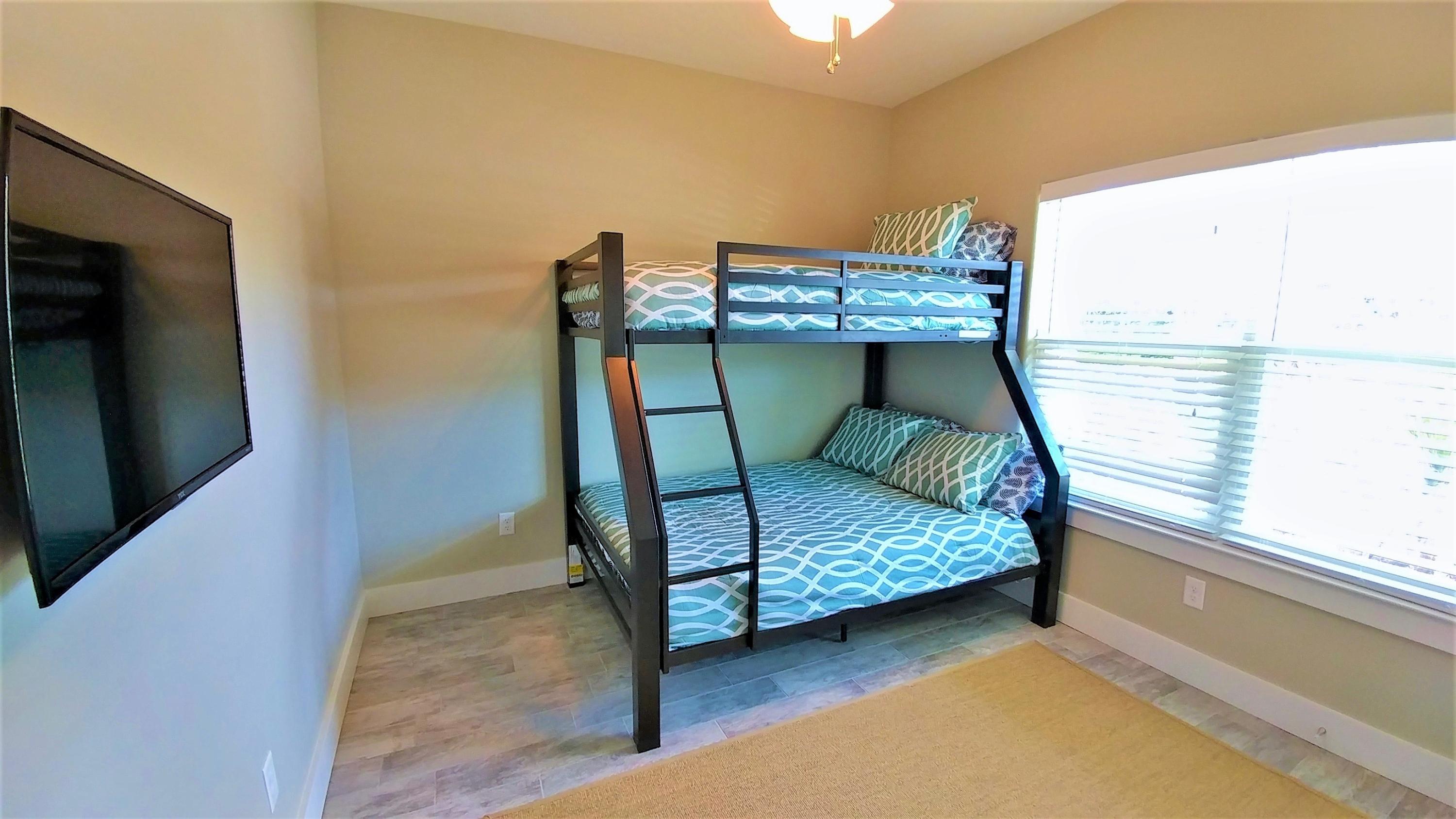 RIVIERA BEACH - Residential