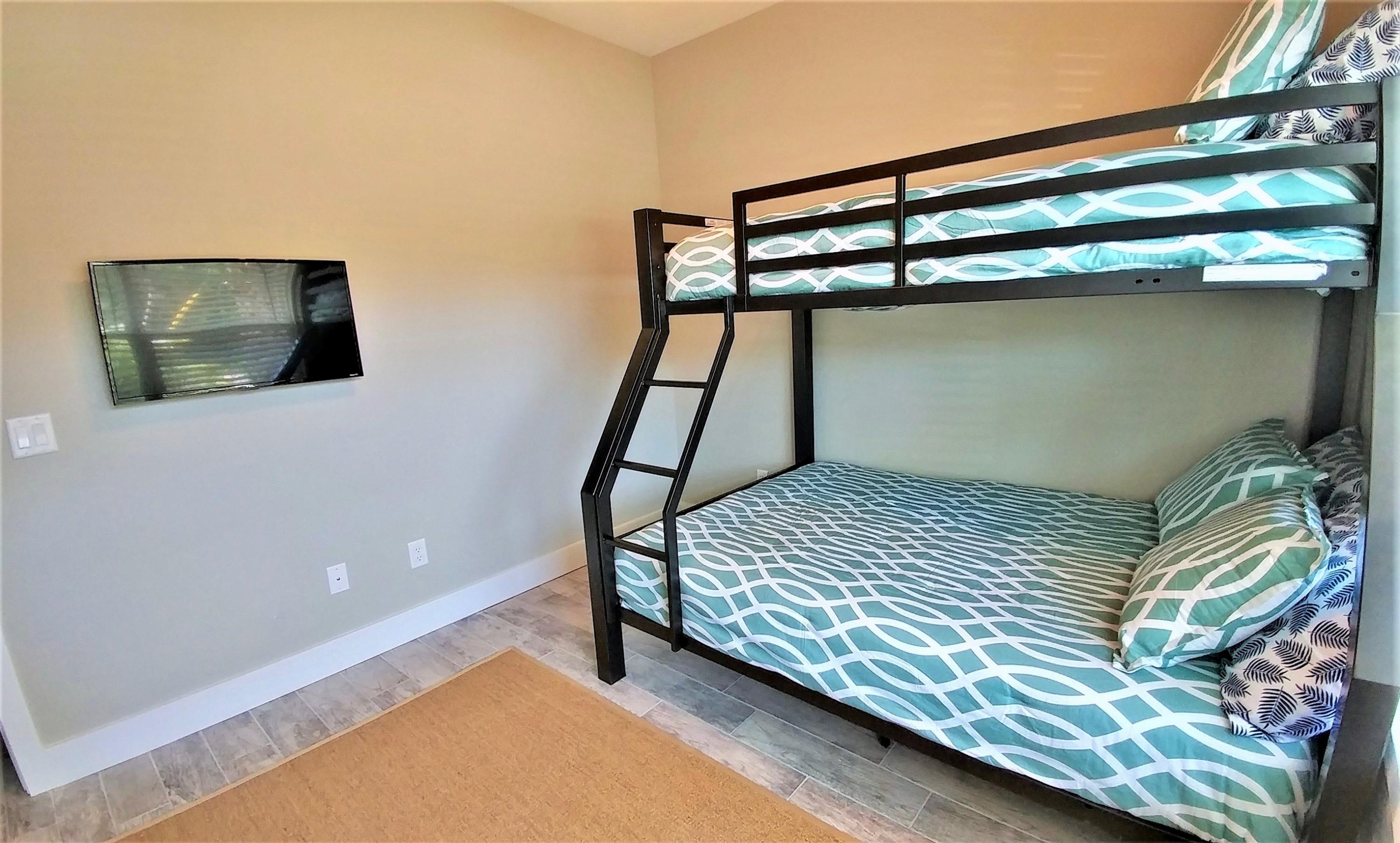 RIVIERA BEACH - Residential