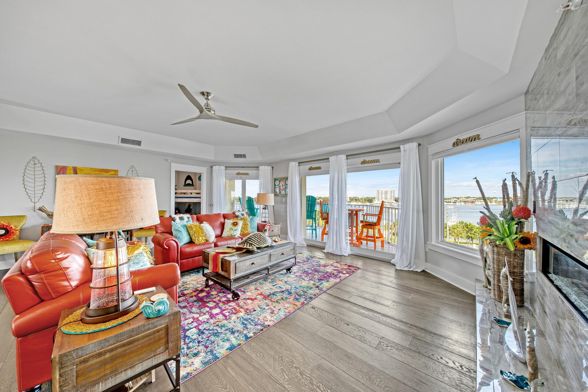 WATERVIEW TOWERS PH 2 - Residential